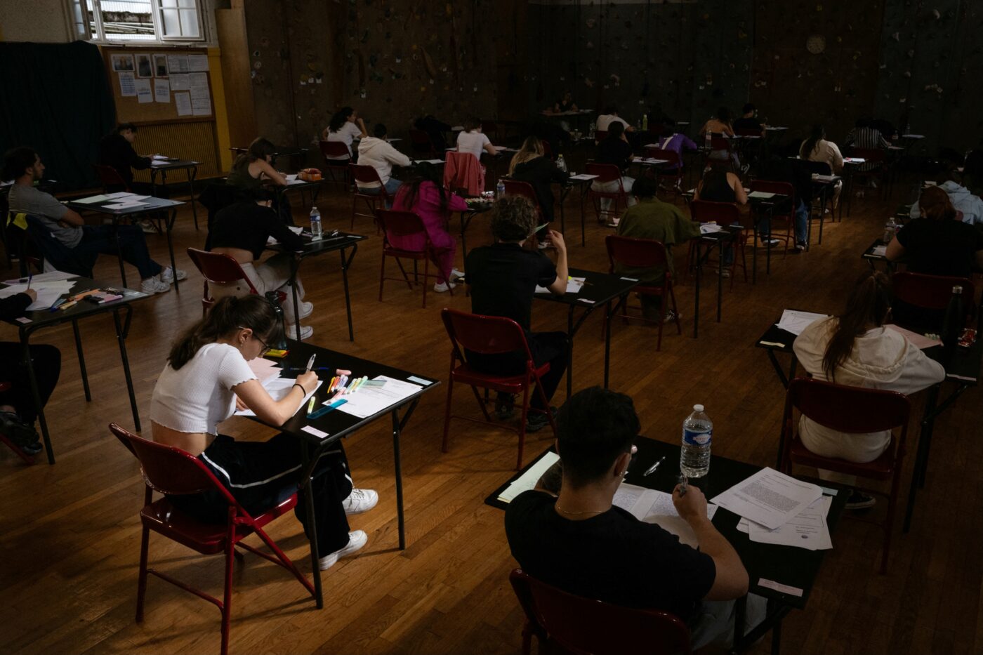 RTL ÉVÉNEMENT - Bac 2026 et rigueur sur l'orthographe : comment élèves et professeurs se préparent-ils ? episode artwork