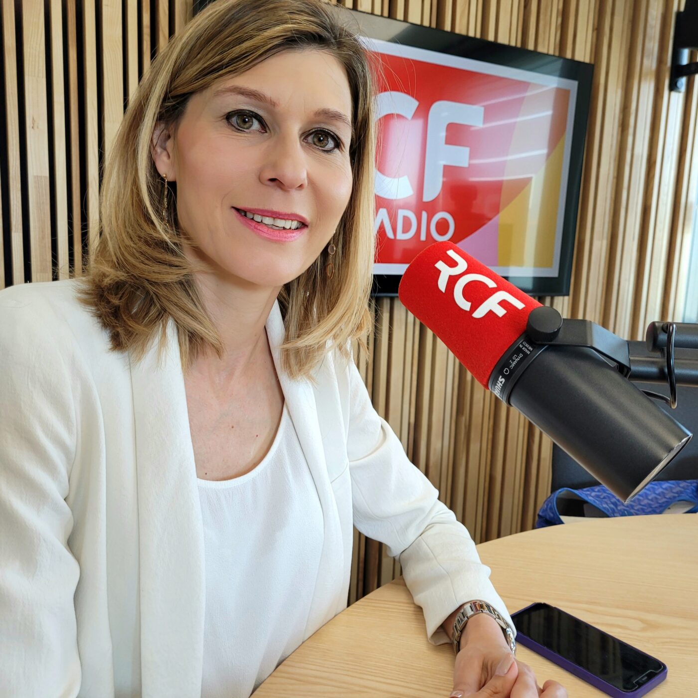 Taxis, Retailleau, fin de vie, entretien avec Virginie Duby-Müller, députée LR de Haute-Savoie  episode artwork