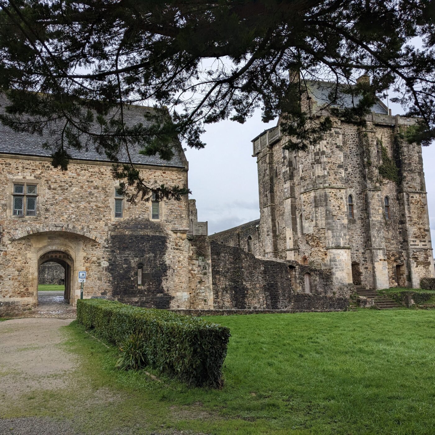 À l'assaut du château de Saint-Sauveur-Le-Vicomte [4/5] episode artwork