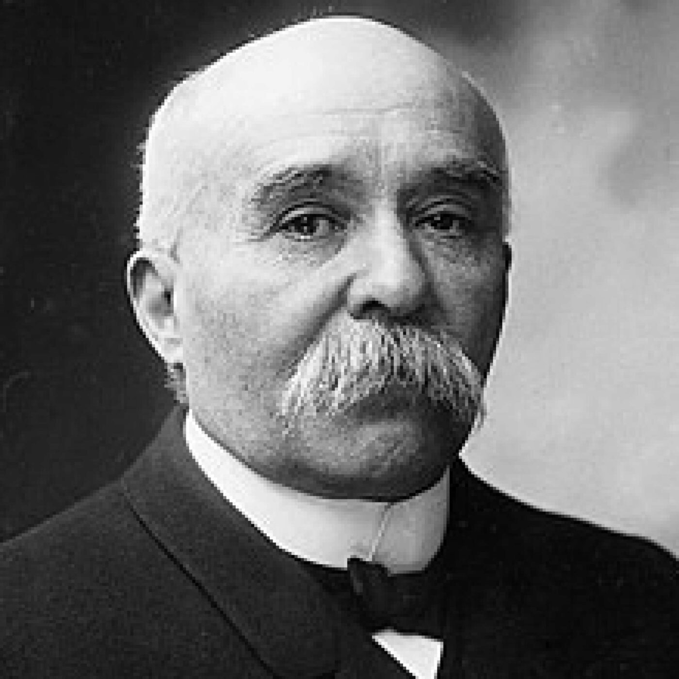 19 février 1919: on a tiré sur Georges Clémenceau episode artwork