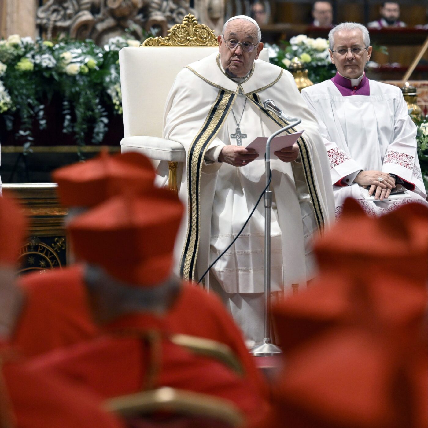 Le pape convoque un consistoire, une étape vers la renonciation? episode artwork