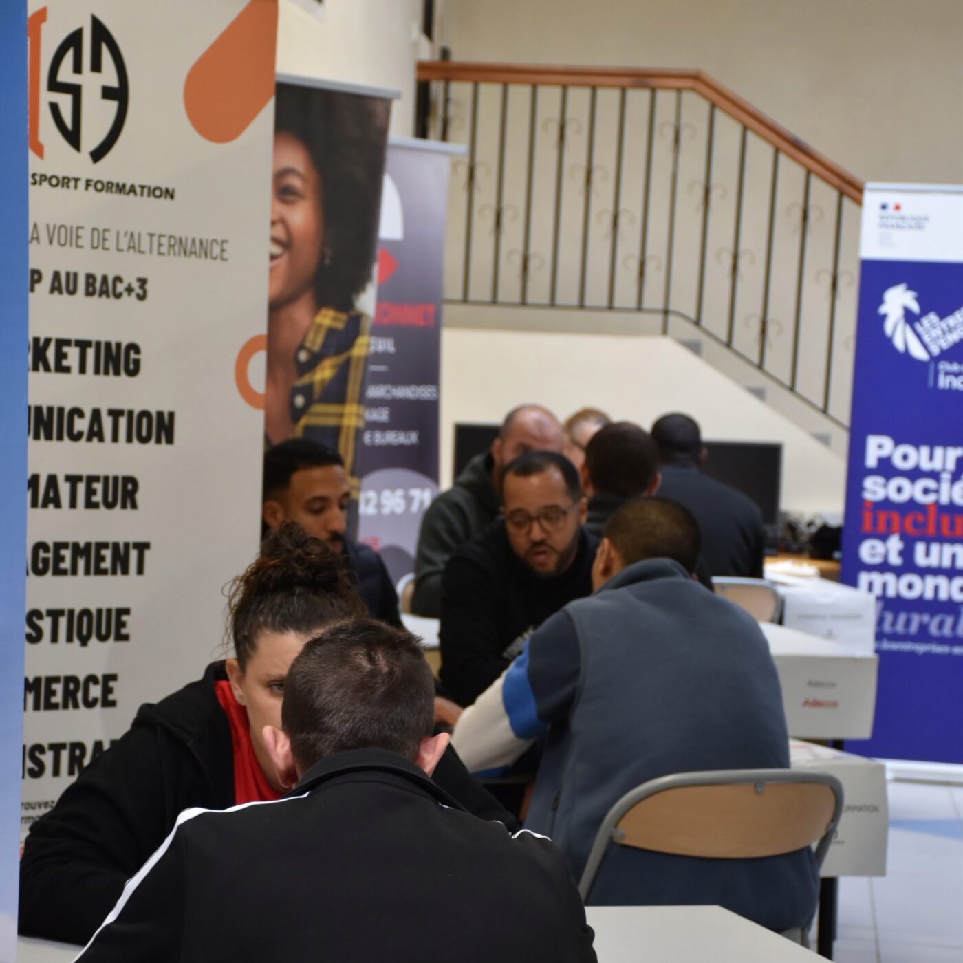 Tours : une rencontre entre déténus et employeurs episode artwork