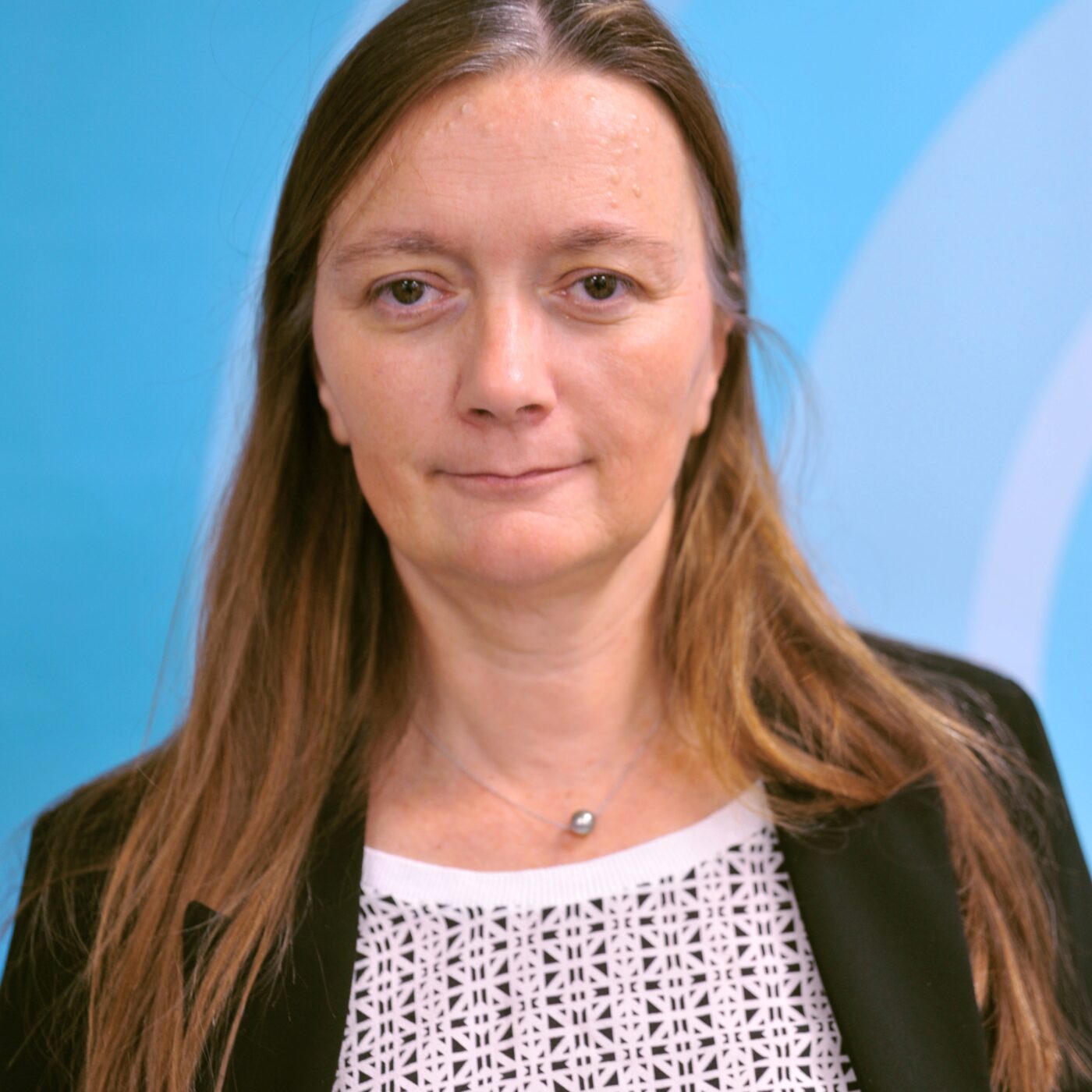 Le docteur Catherine Noguès et l'étude du cancer du sein episode artwork