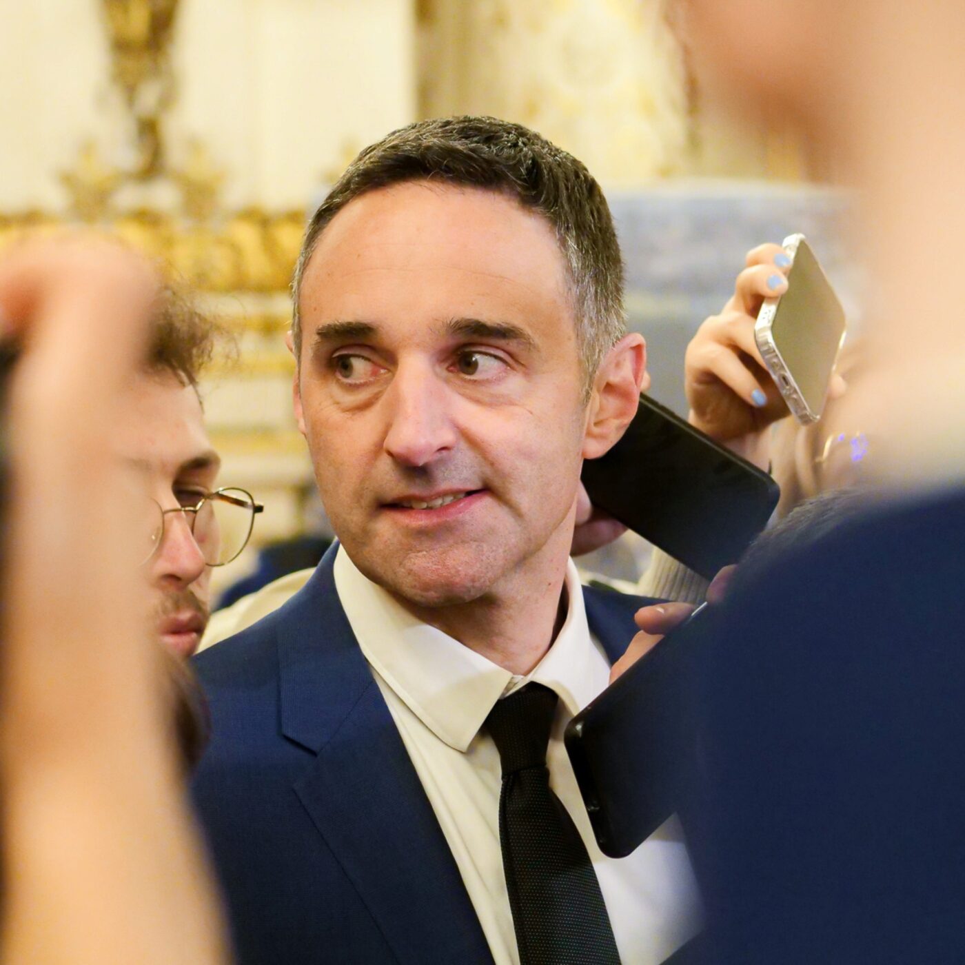 Jeux d'Hiver 2030 : vision métropolitaine et divergences politiques à Lyon episode artwork