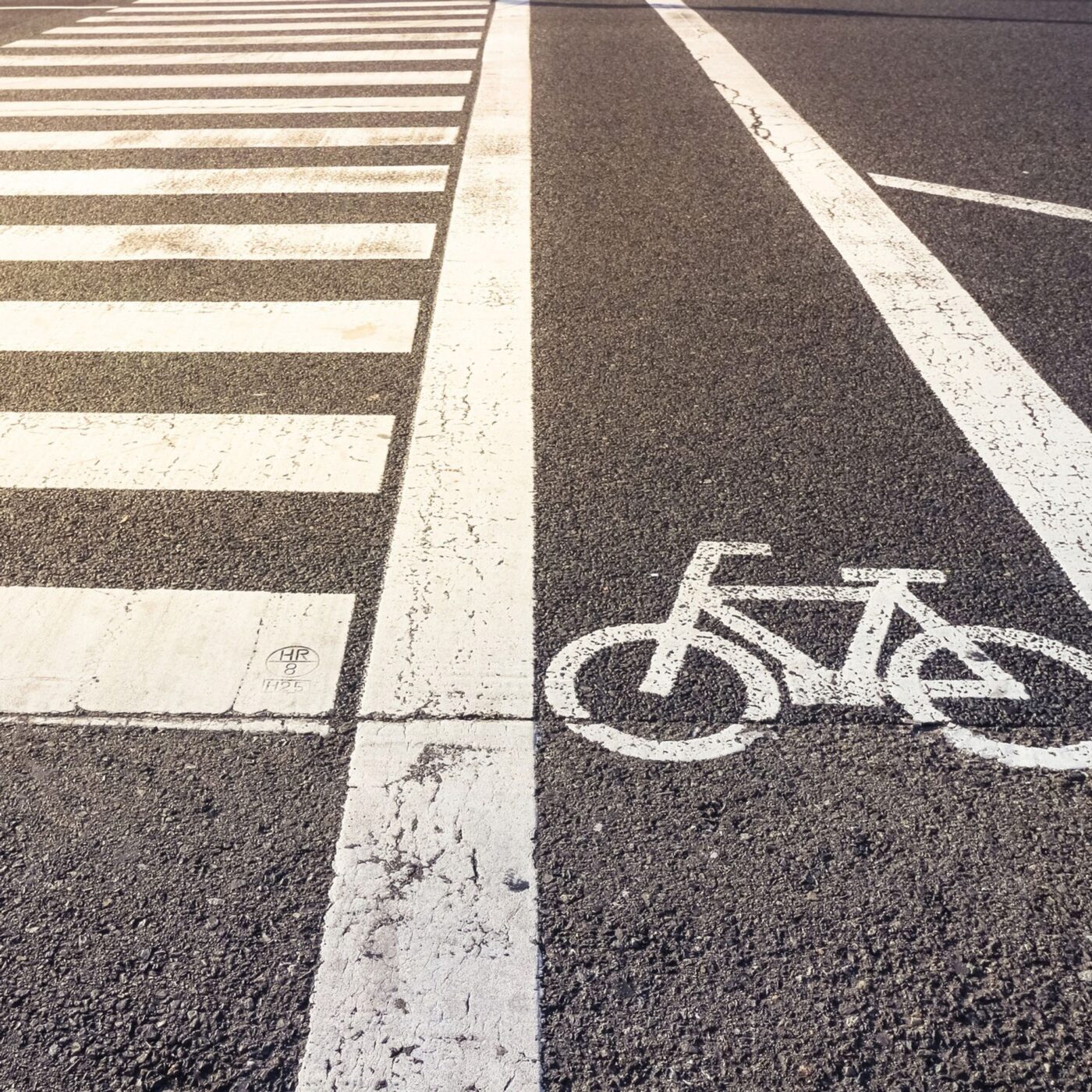 Sécurité Routière "Usagers faibles, utiliser des passages piétons ou passages cyclistes, est-ce que les règles sont identiques ?" episode artwork