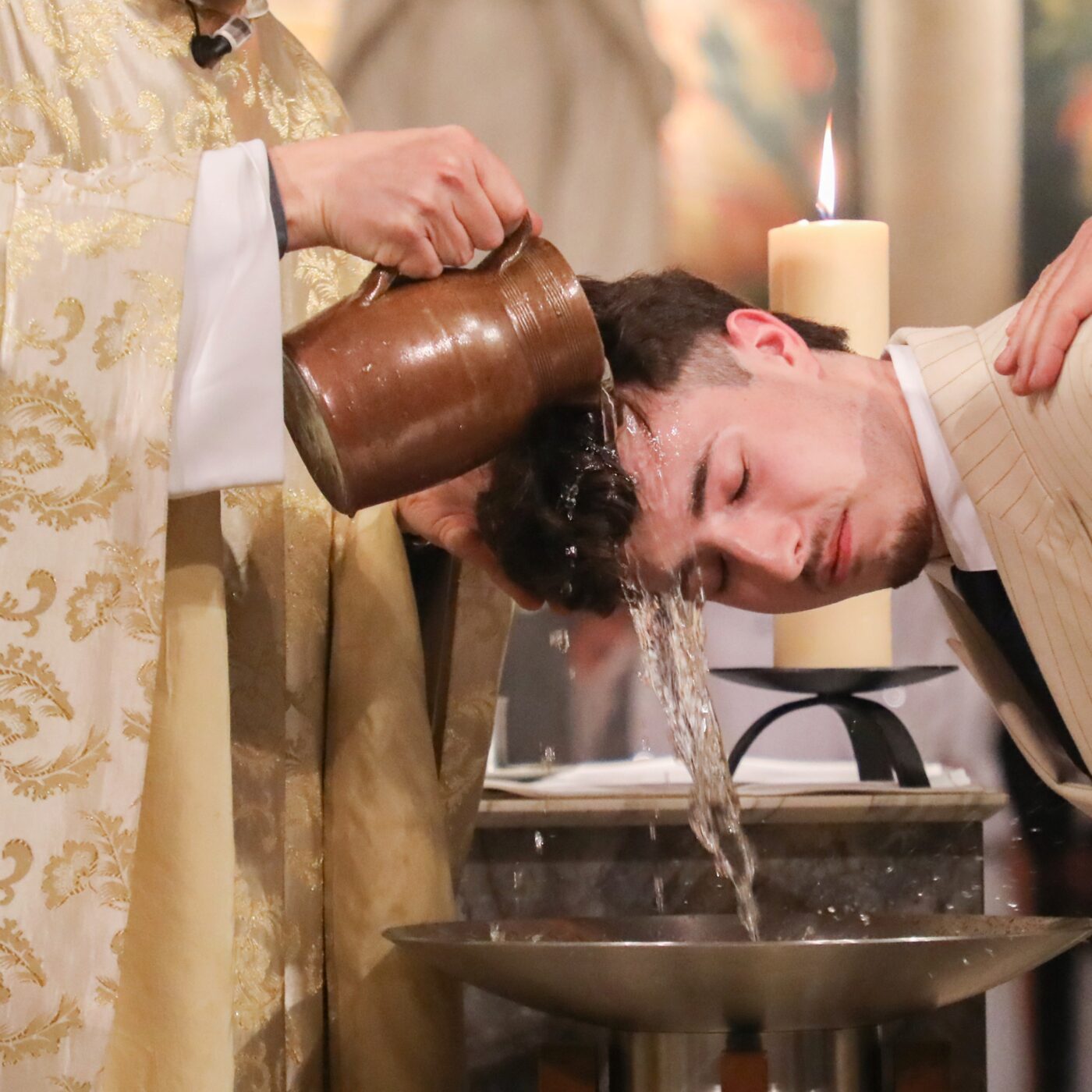 Eclairé par les pères de l'Eglise, Guillaume Saling décrypte les cathéchumènes episode artwork