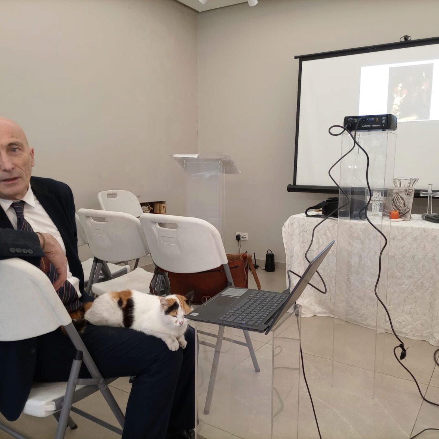 "Il n'y a aucun sens dans tout ce qui se vit actuellement", confie le pasteur Brice Deymié depuis Beyrouth