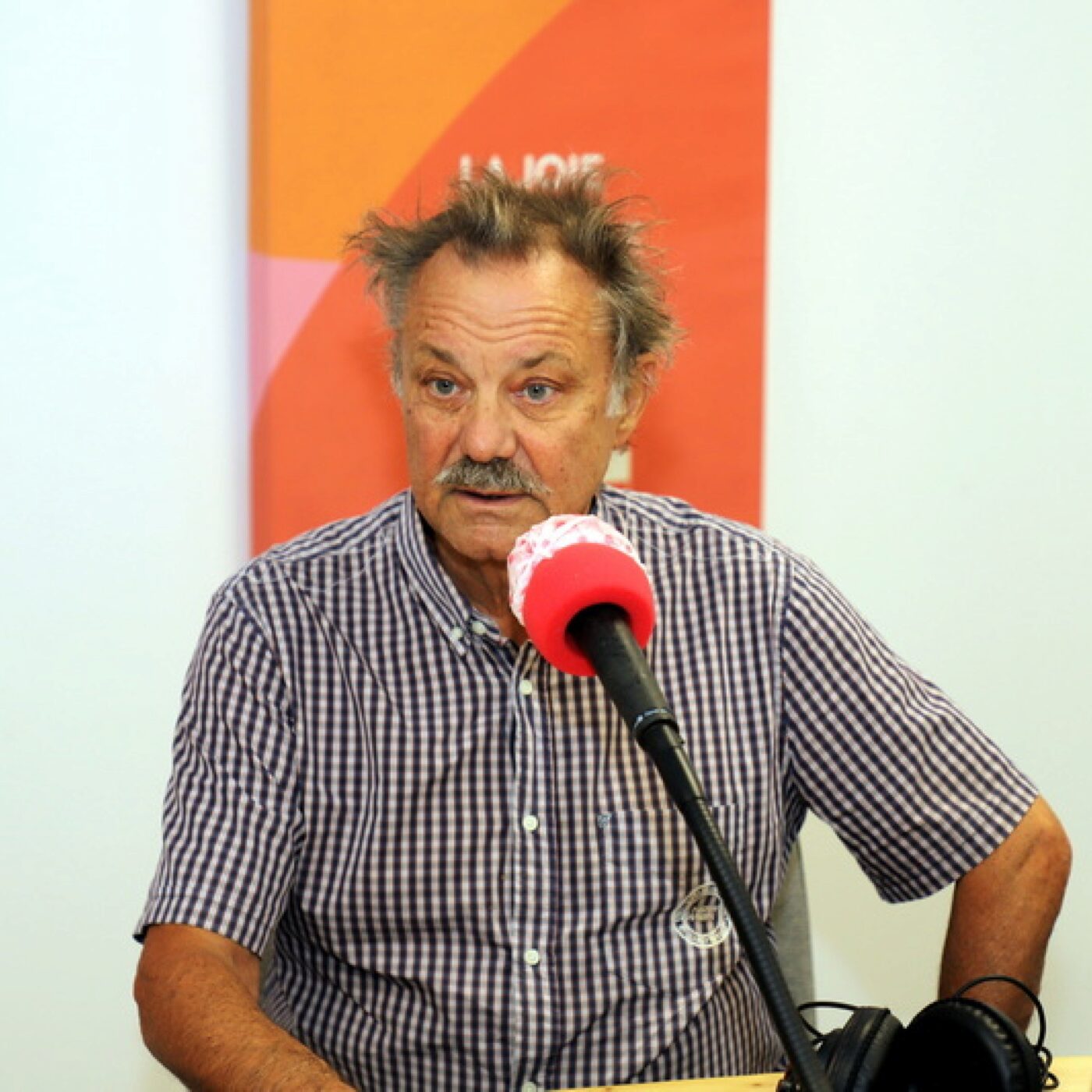 Philippe Caubère pour "Les étoiles" d'Alphonse Daudet aux Bernardines episode artwork