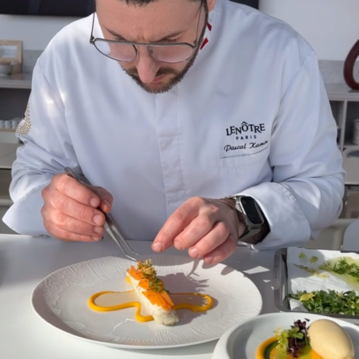 Le filet de truite mariné au café et confit de Pascal Kamin