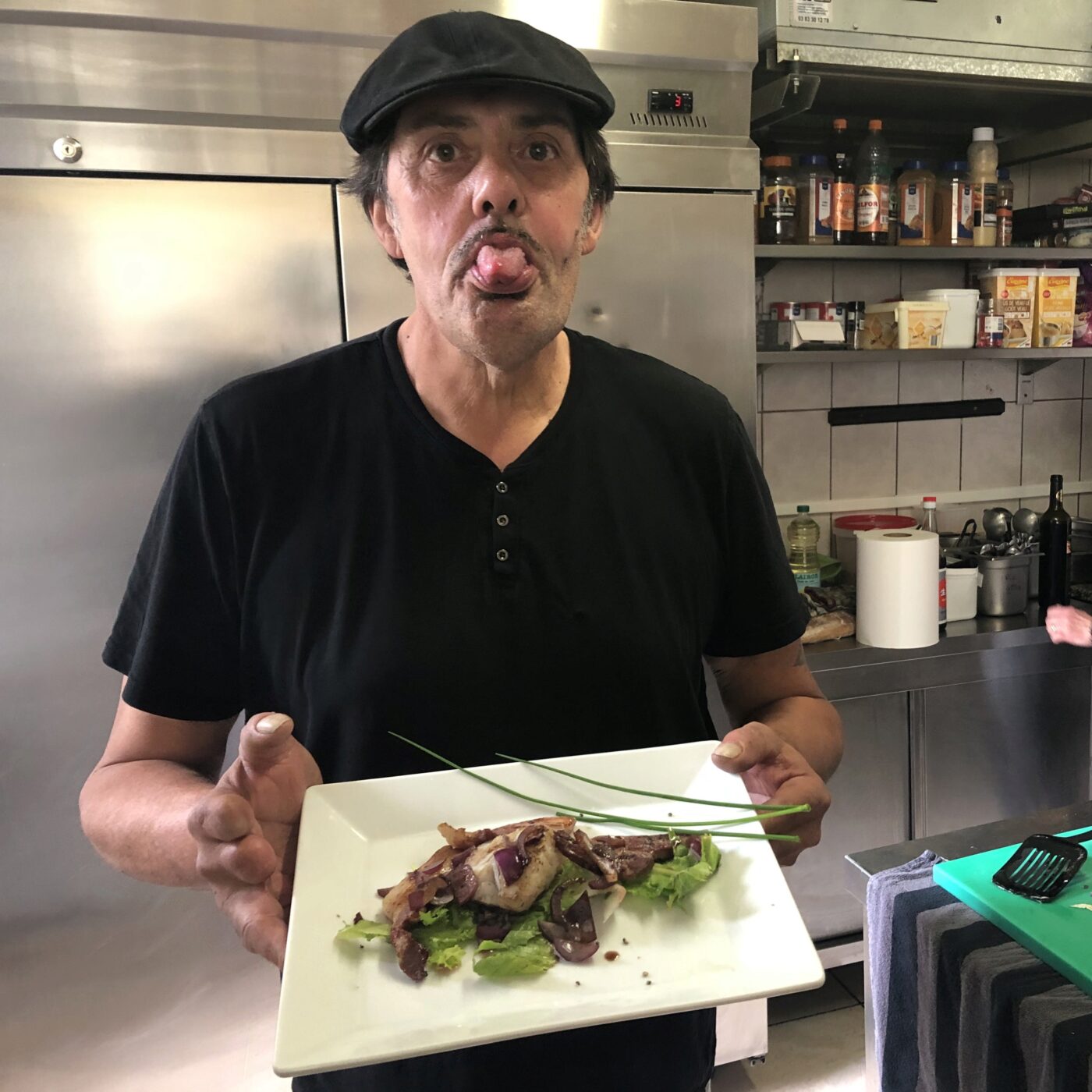 Le dos de lieu sauce au vin rouge Au Titi Parisien à Metz avec Jean-Paul Baldin episode artwork