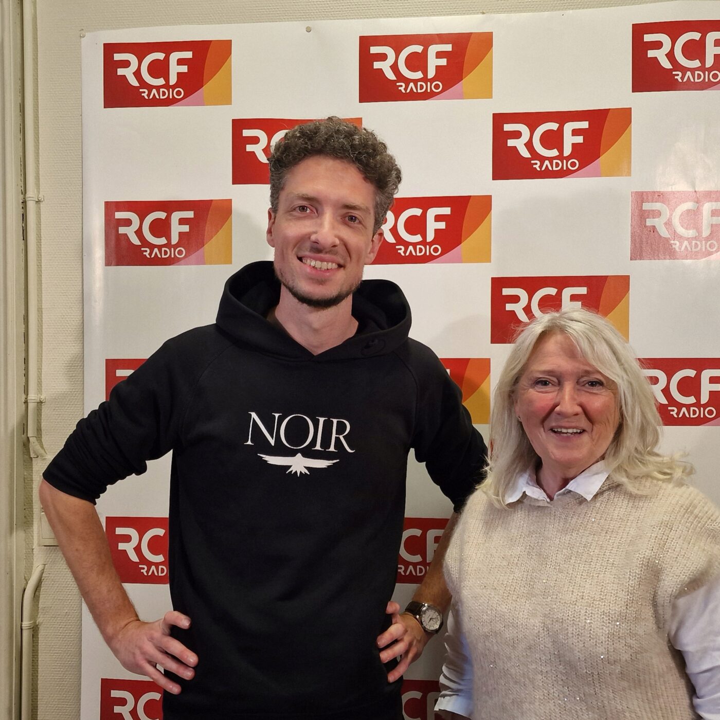 Entrée des artistes