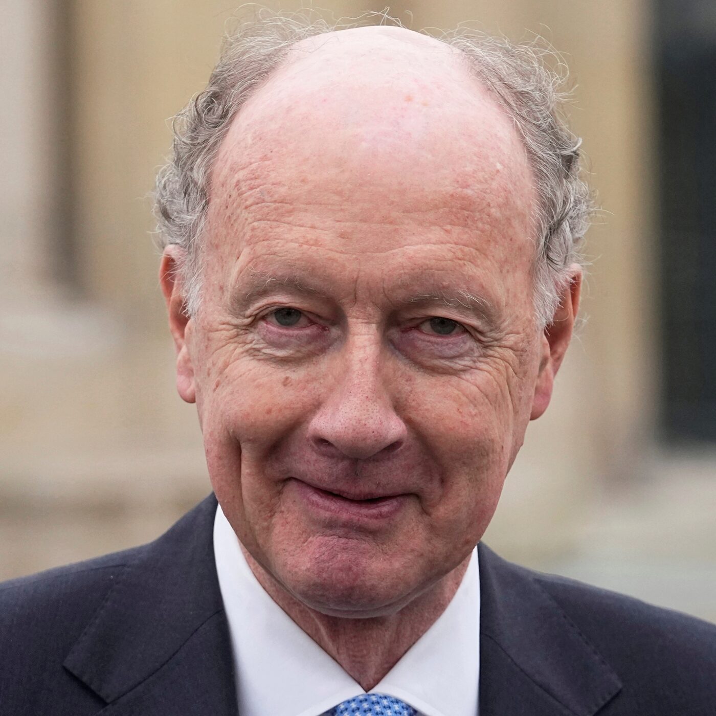 Yves de Gaulle, petit-fils du général, dénonce une "dislocation progressive" du terrain politique en France