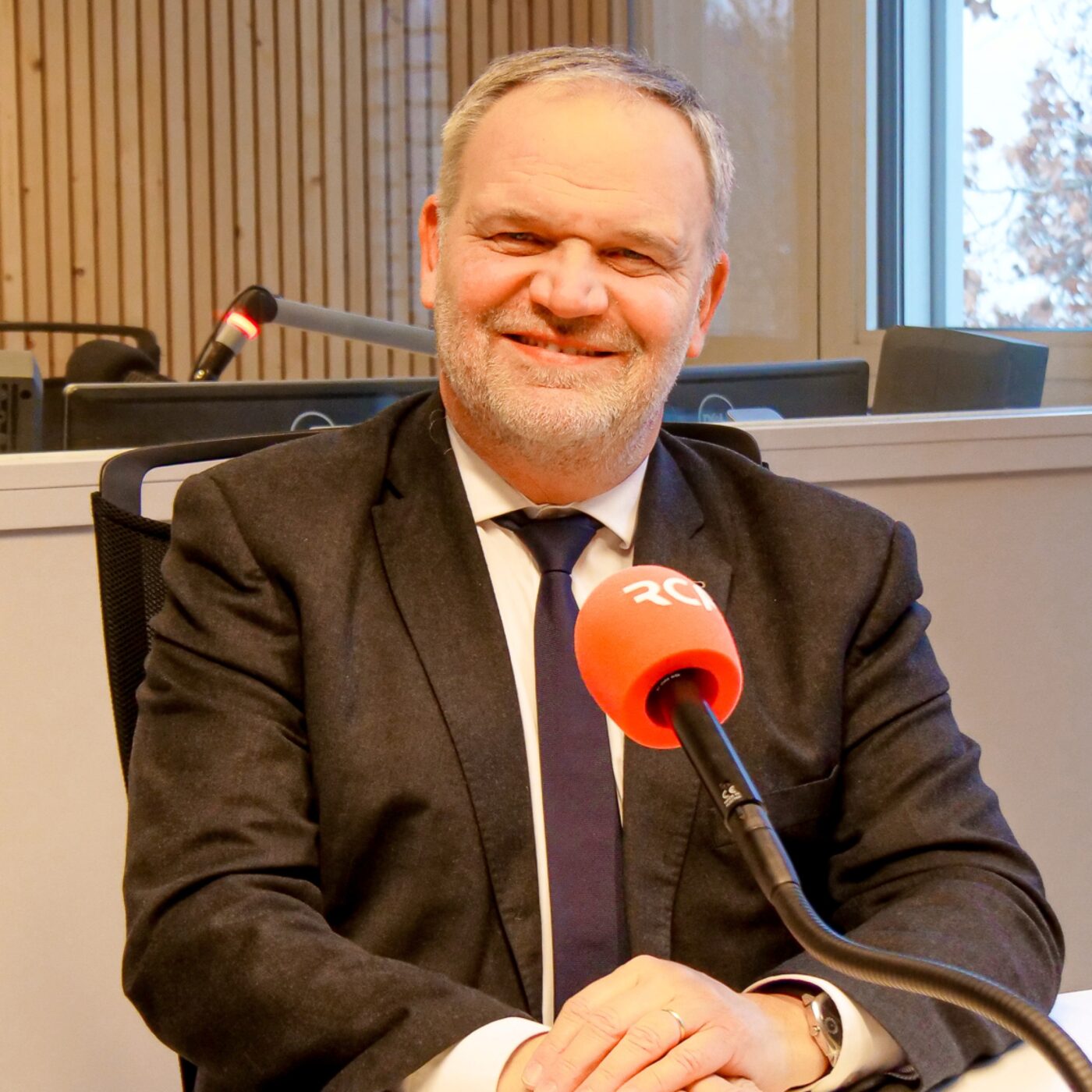 François-Noël Buffet : « Retrouver l'apaisement » episode artwork