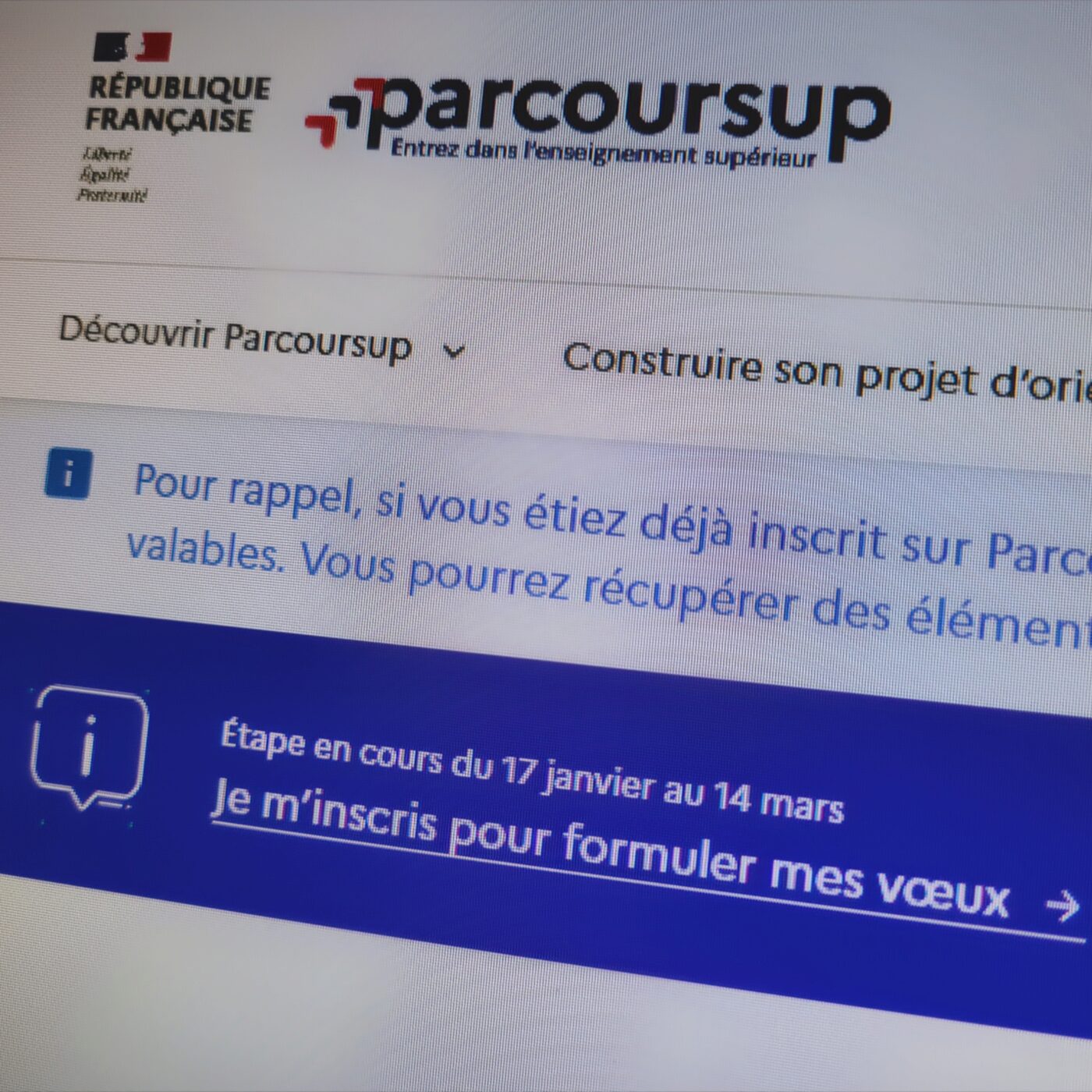 Haute-Savoie : une centaine de formations en apprentissage sur Parcoursup episode artwork