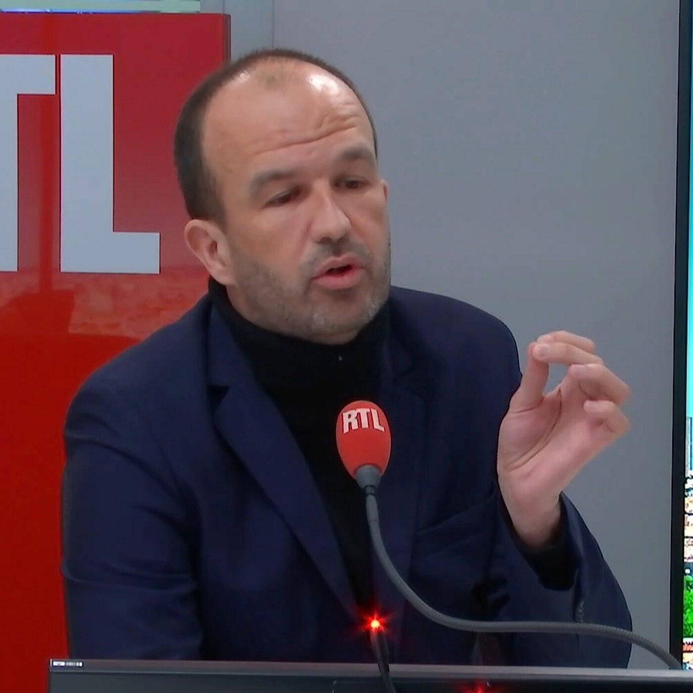 Manuel Bompard dénonce une "déclaration honteuse" d'Emmanuel Macron après la capture de Nicolás Maduro episode artwork