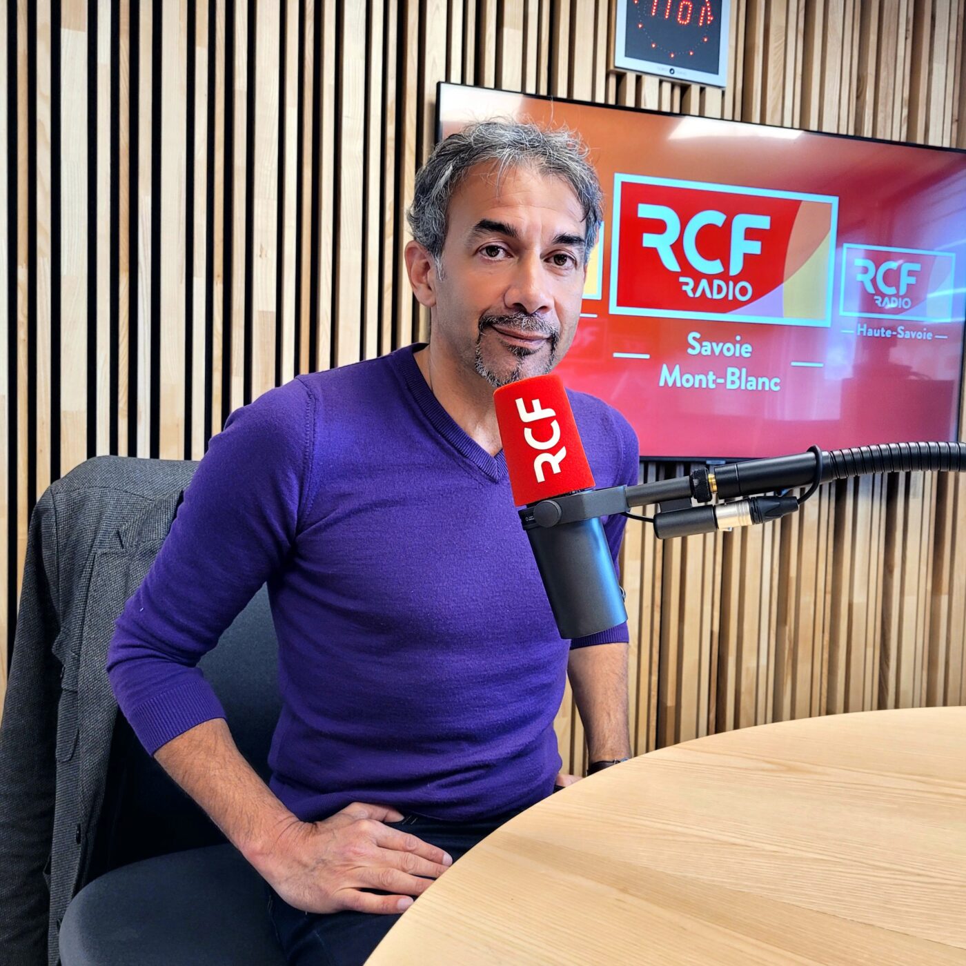 Emeutes à Annemasse : Nabil Louaar donne la parole aux jeunes des quartiers episode artwork