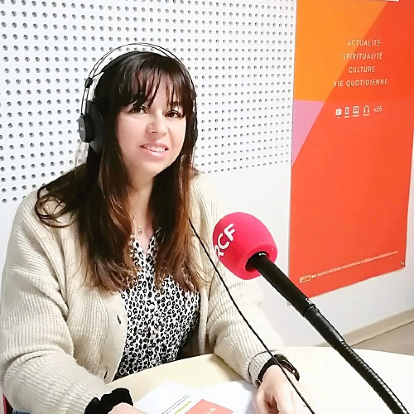 D\'ailleurs à ici