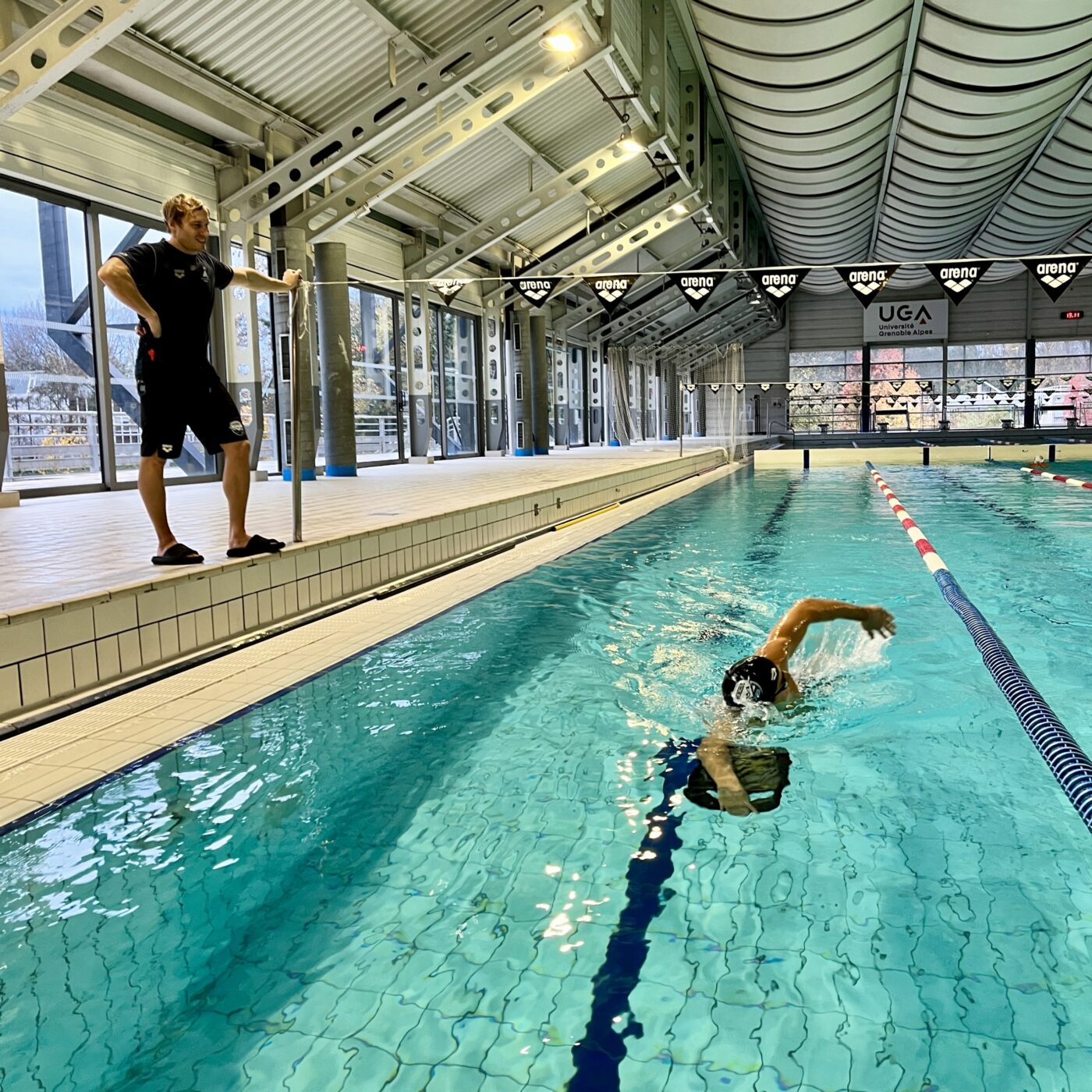 Grenoble Alp'38 : le club de natation grenoblois sort la tête de l'eau episode artwork