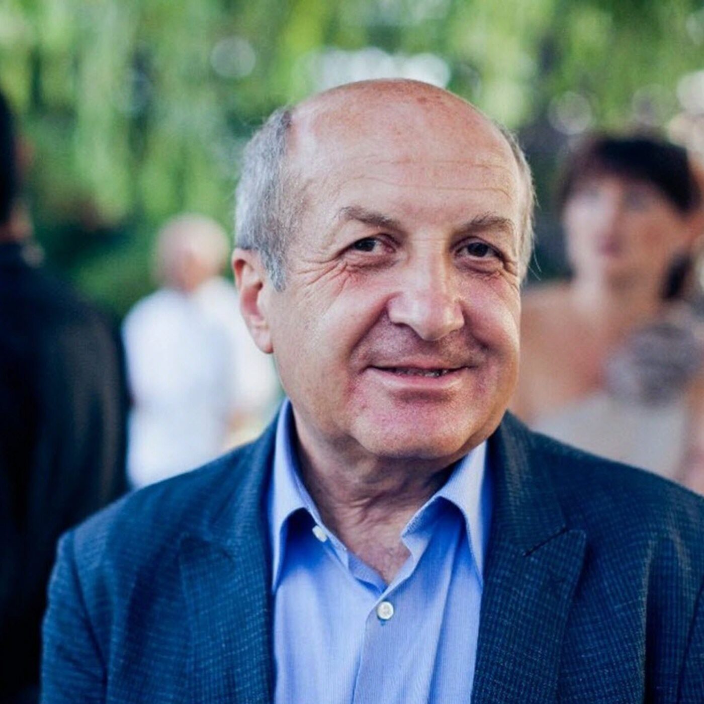 William Saadé, dix ans au service du Palais Lumière d'Evian episode artwork