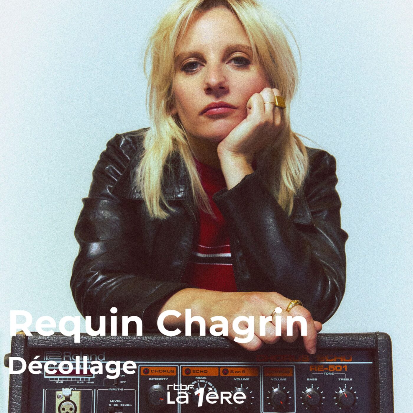 Requin Chagrin et "Décollage" : Un album lumineux né entre Paris et Ramatuelle, entre guitares réverbérées, synthés new wave et boîtes à rythmes