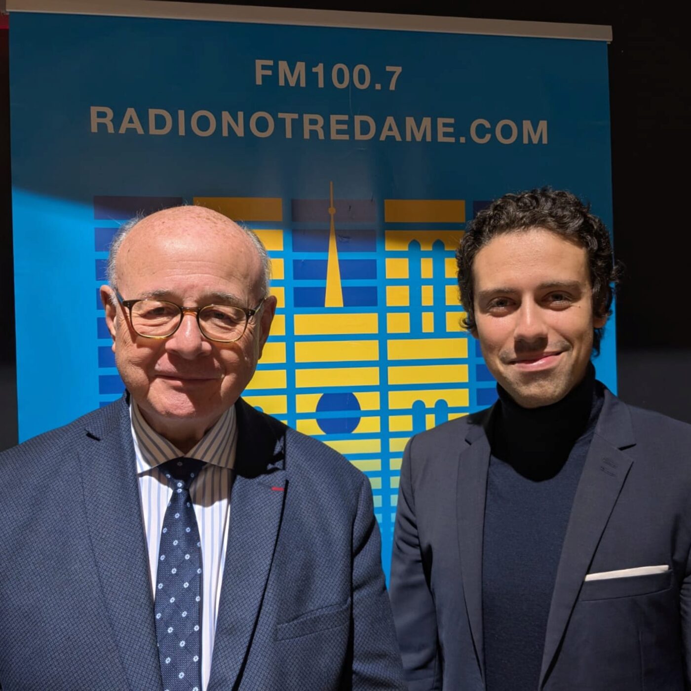 Le débat du mardi 25 novembre 2025 episode artwork