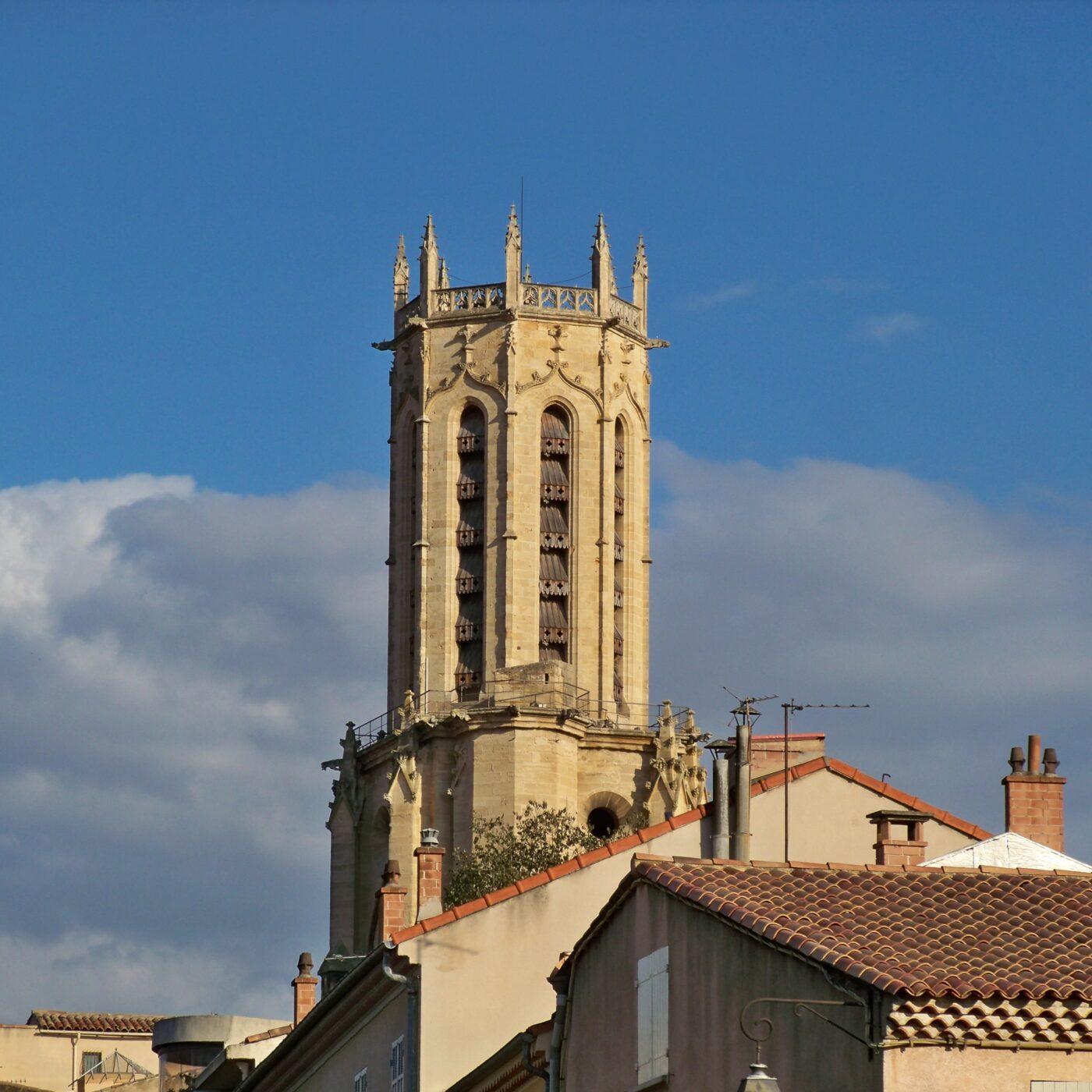Une "Messe des Corses" à Aix-en-Provence episode artwork