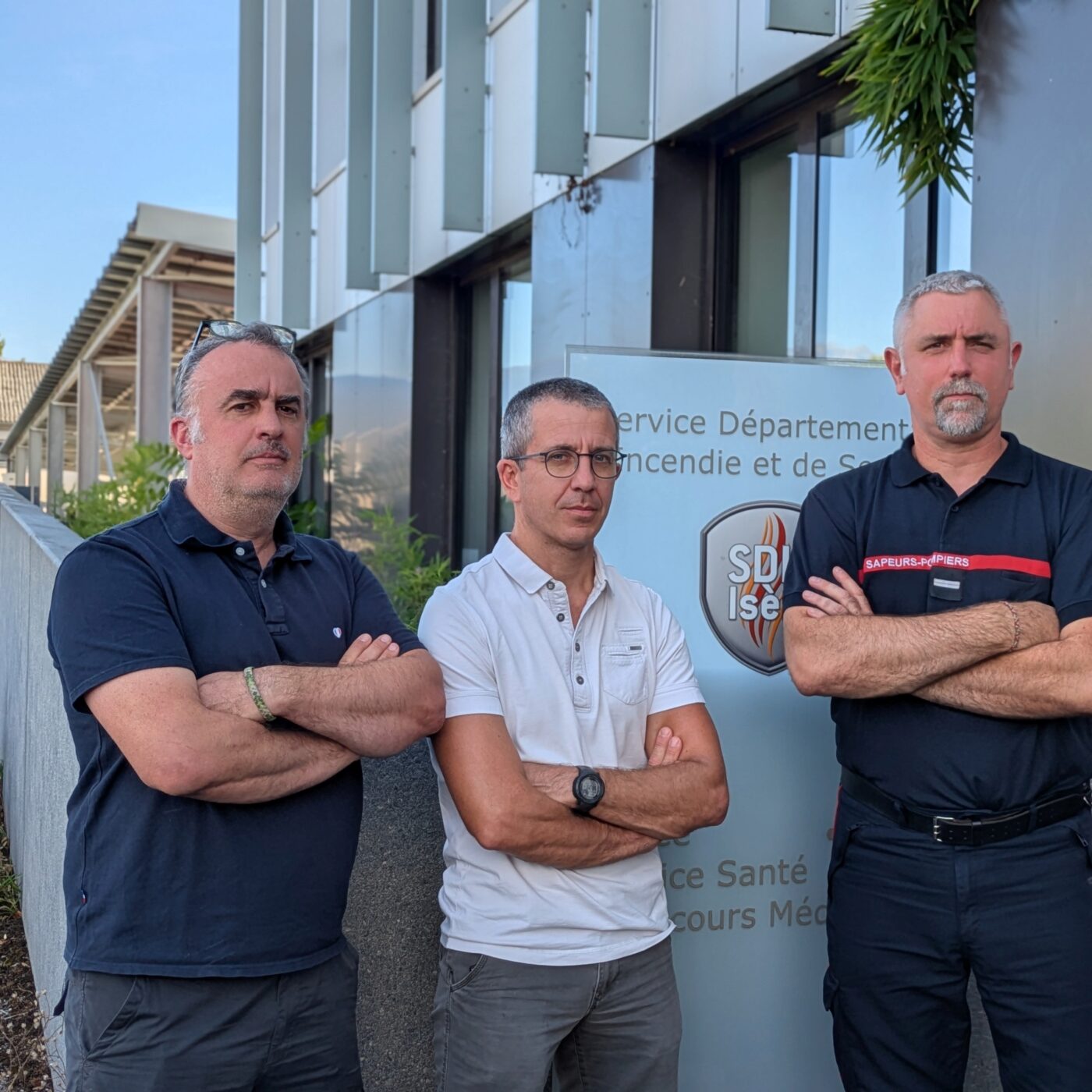 Manque de moyens et missions qui augmentent : la colère gronde chez les pompiers episode artwork