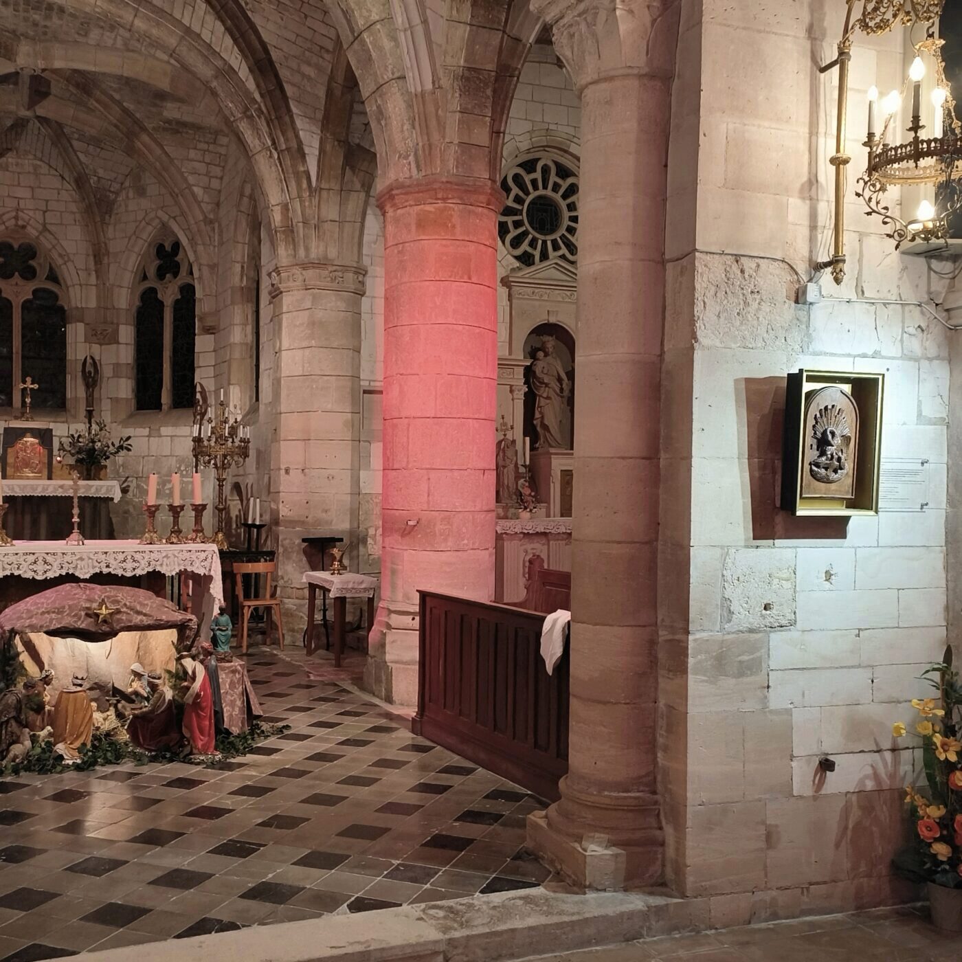 110 ans après l'incendie, la porte du tabernacle réintègre l'église de Marson episode artwork