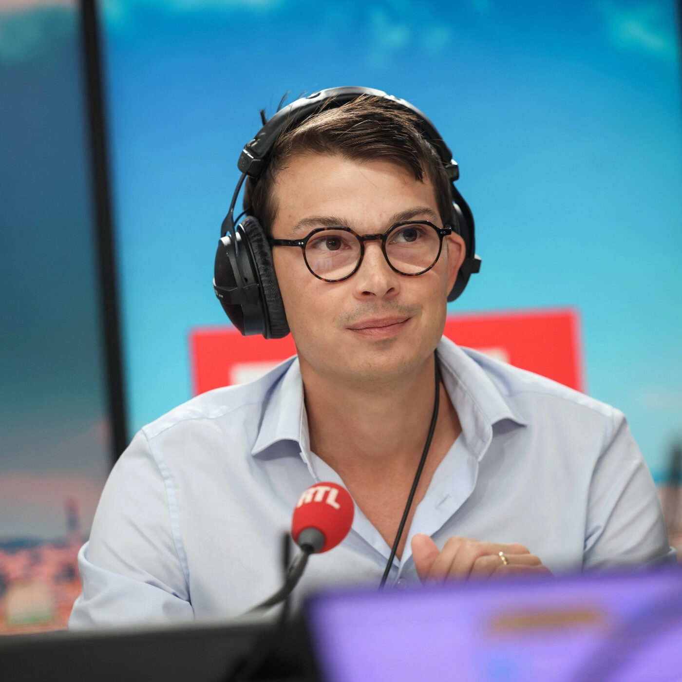 SECRETS DE LA CONSO - Les huîtres, produit star des fêtes, boudées par les français