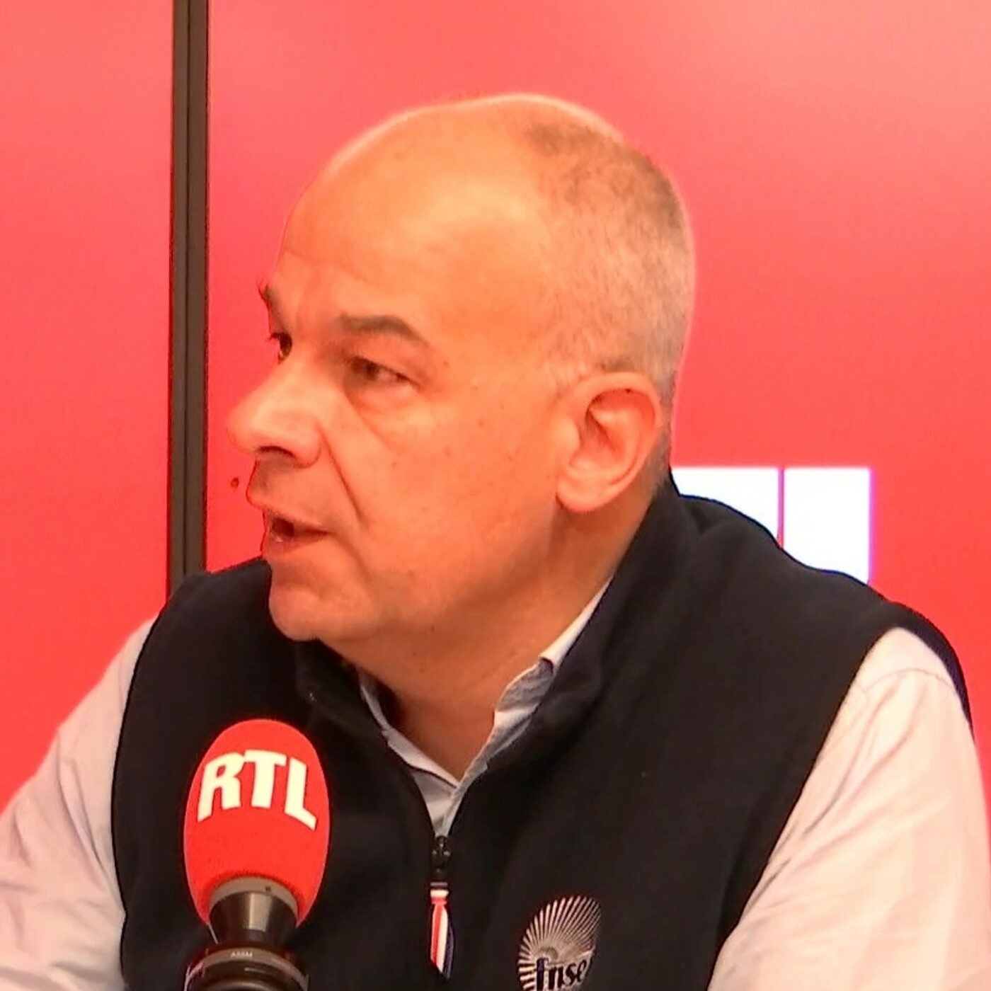 Le président de la FNSEA demande à ce que la question agricole soit "traitée d'ici la présidentielle" episode artwork