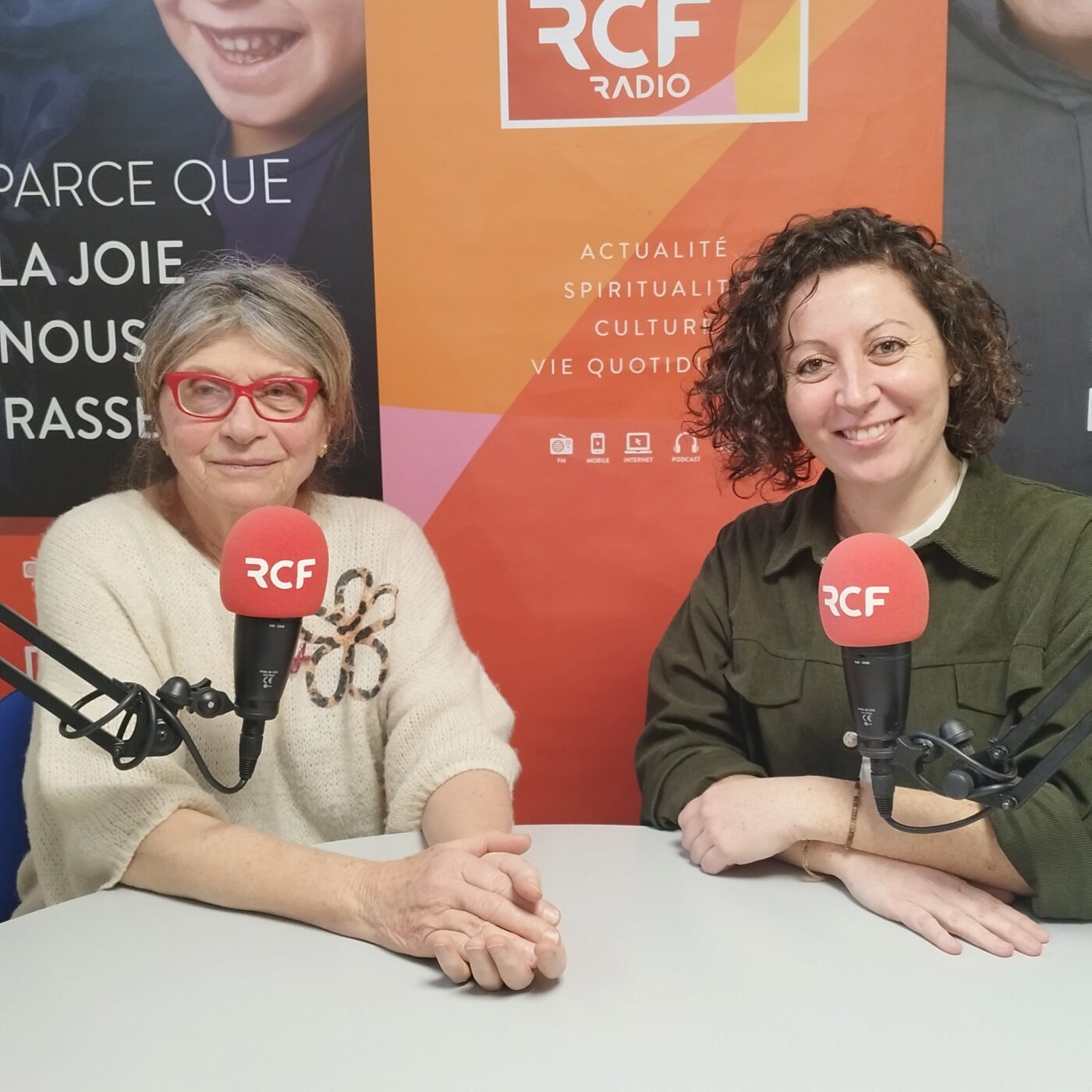 Ici, ici, c\'est la jeunesse !