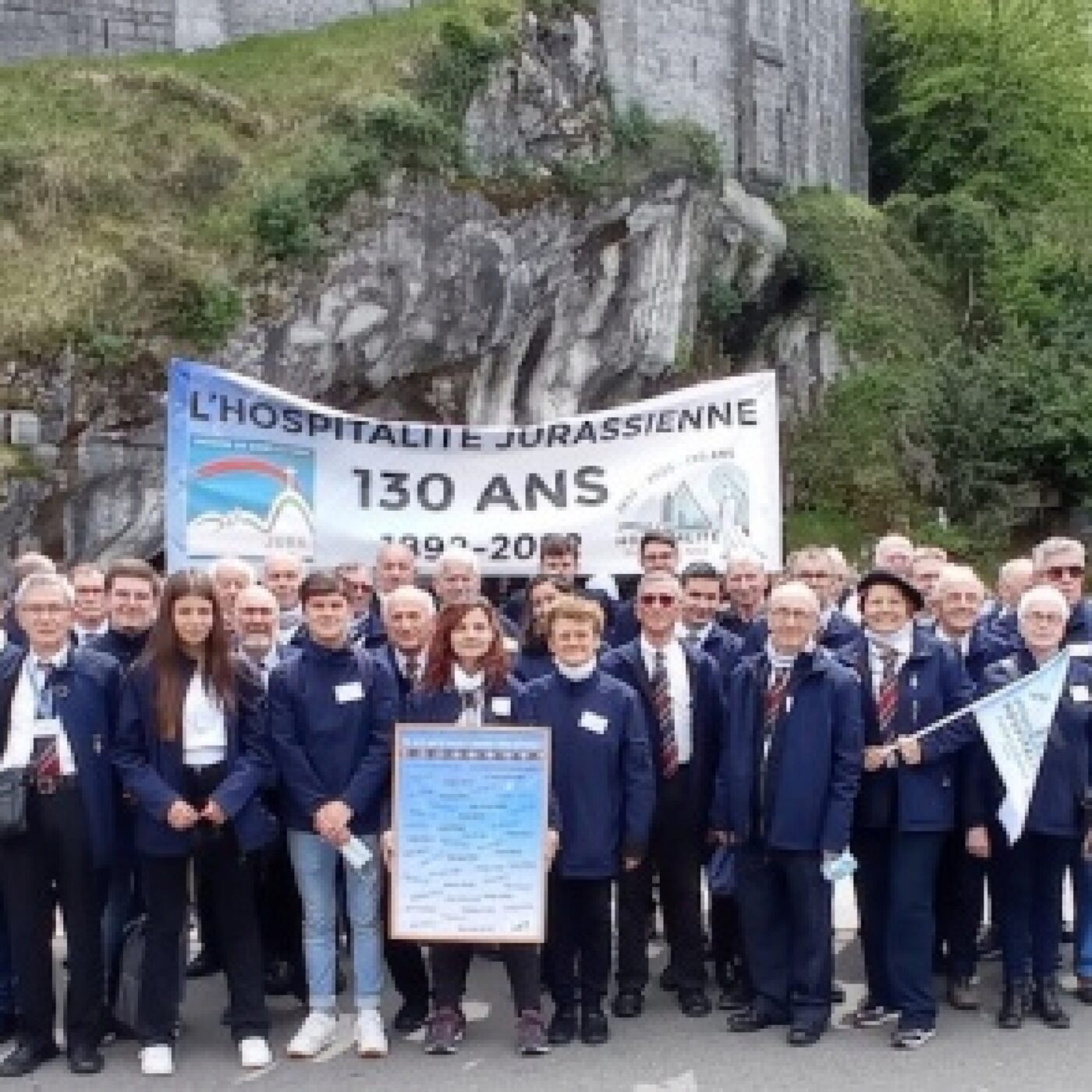 Le pèlerinage diocésain à Lourdes avec l'Hospitalité jurassienne episode artwork