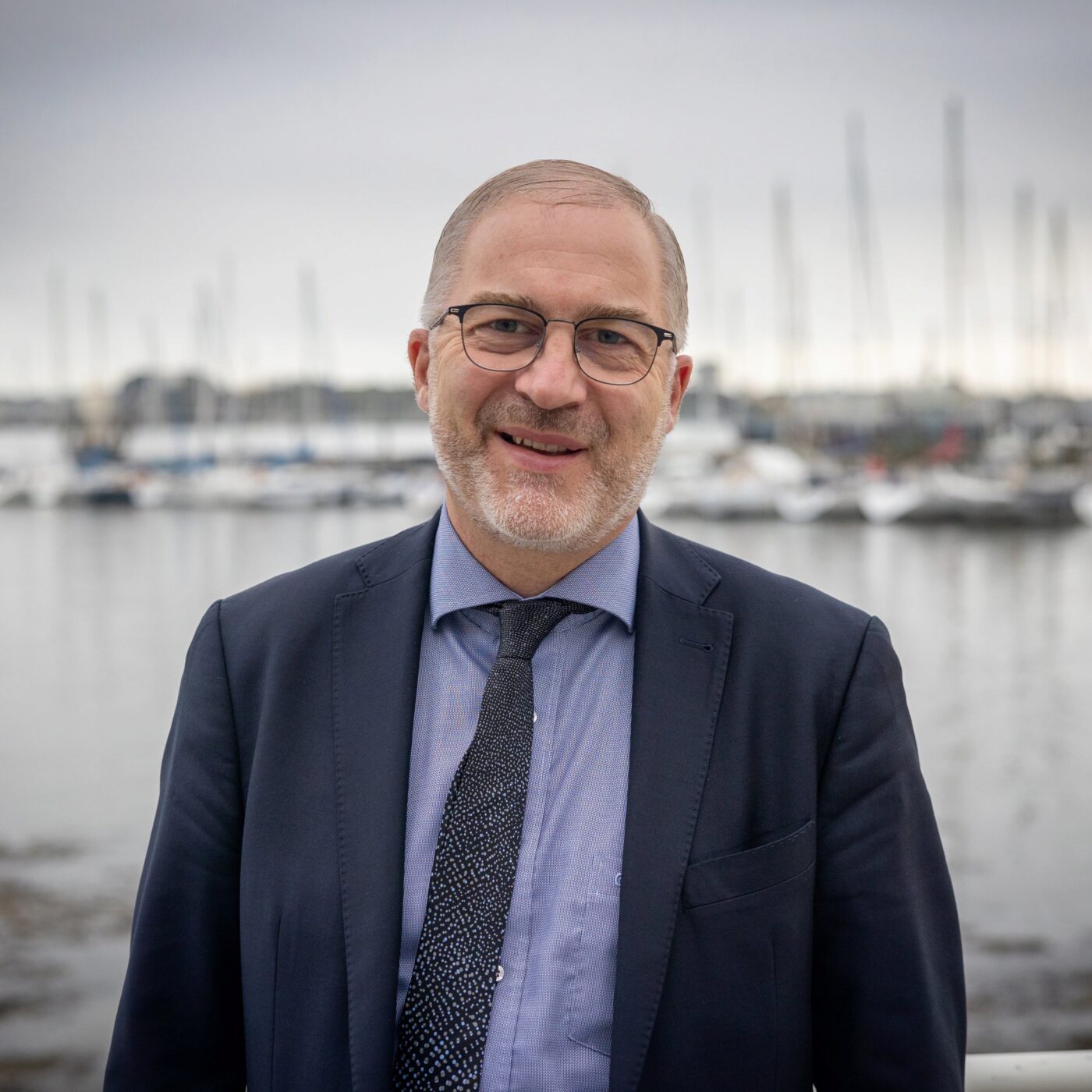 Le Lorientais Fabrice Loher, nouveau ministre délégué à la Mer et à la Pêche episode artwork