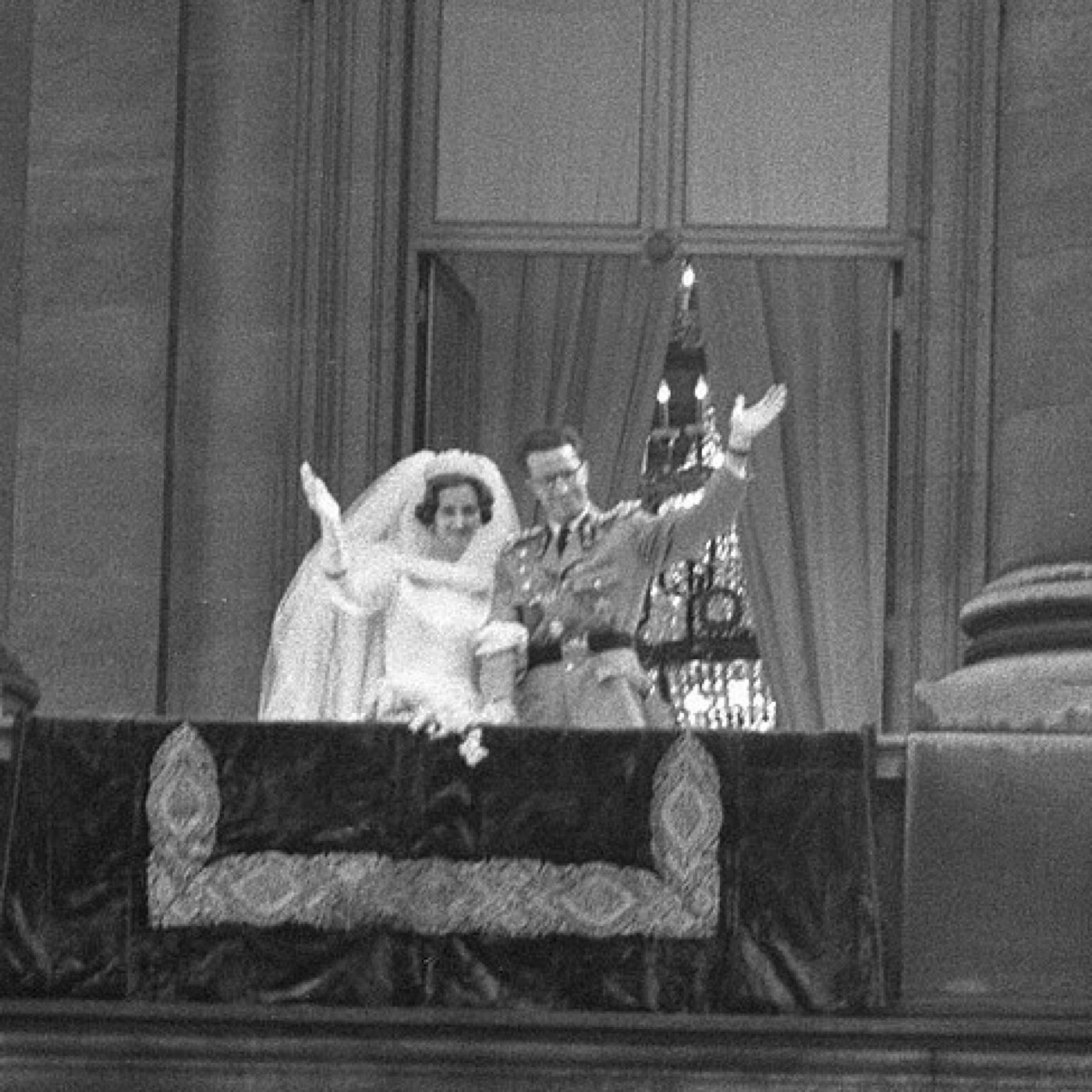 15 décembre 1960: Baudouin 1er Roi des Belges épouse Fabiola episode artwork
