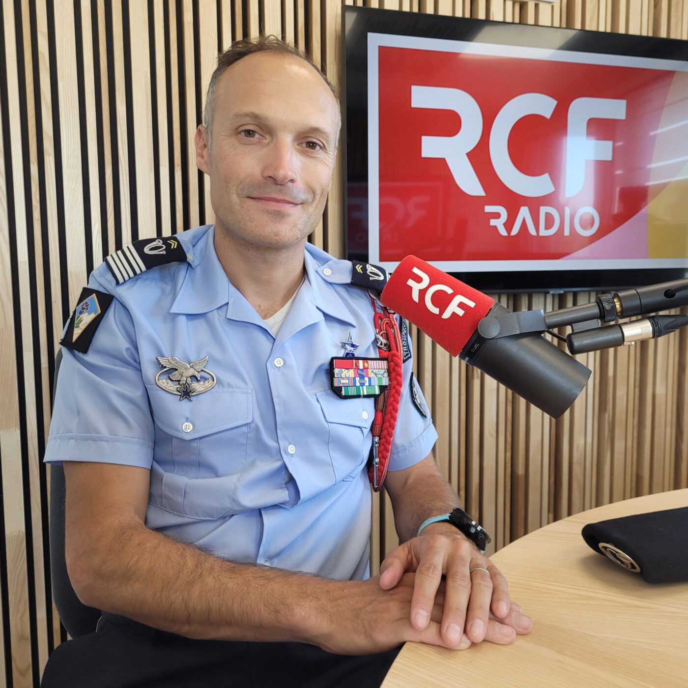 Trois chasseurs alpins blessés au Mali, réalisent le Tour du Mont-Blanc episode artwork