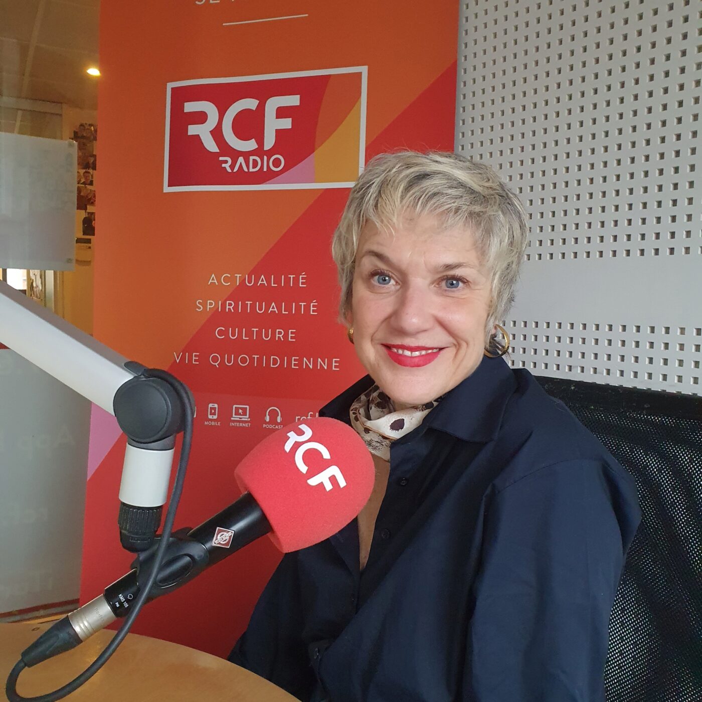 France Bastoen pour "Ces filles-là", sa première mise en scène, aux Martyrs episode artwork