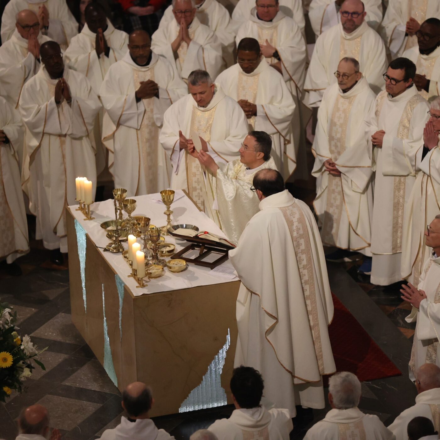 La célébration de la messe chrismale 2026 episode artwork