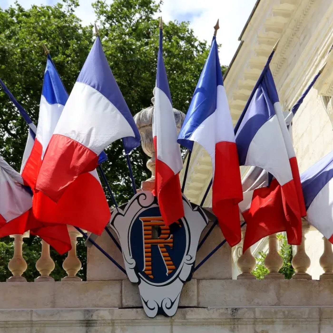 Décentralisation : mythe politique ou réalité démocratique ?
