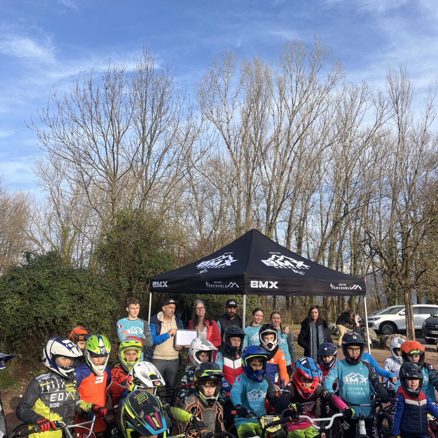 BMX Grenoble : tous en piste ! episode artwork