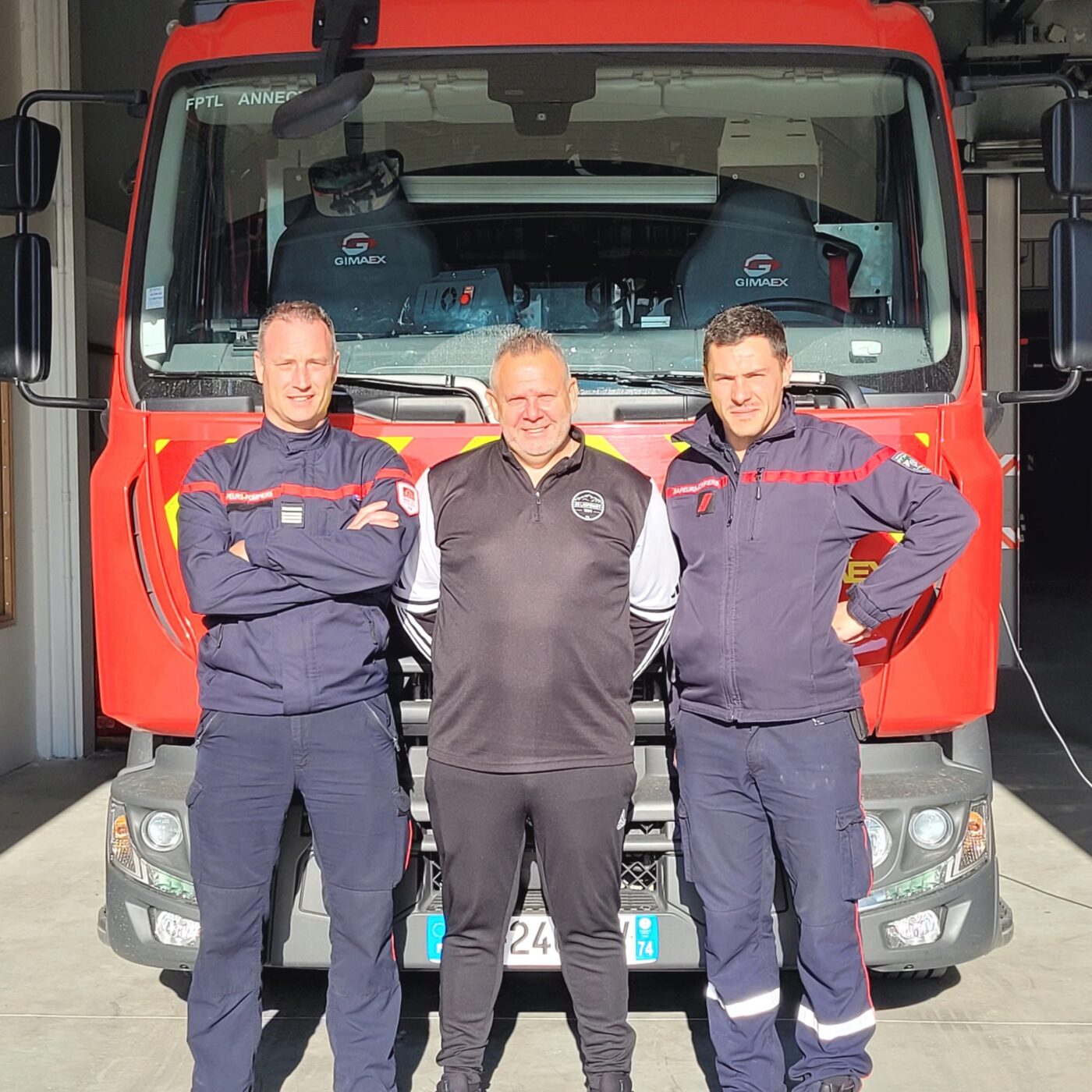 Annecy : un match amical entre pompiers et joueurs de foot amputés episode artwork