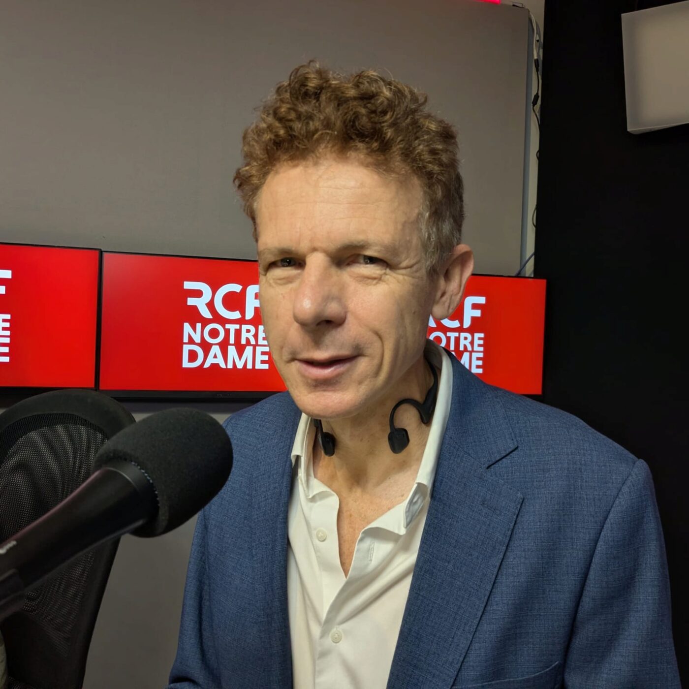 Avec l'IA, voulons-nous rester vivants ou devenir des machines ?