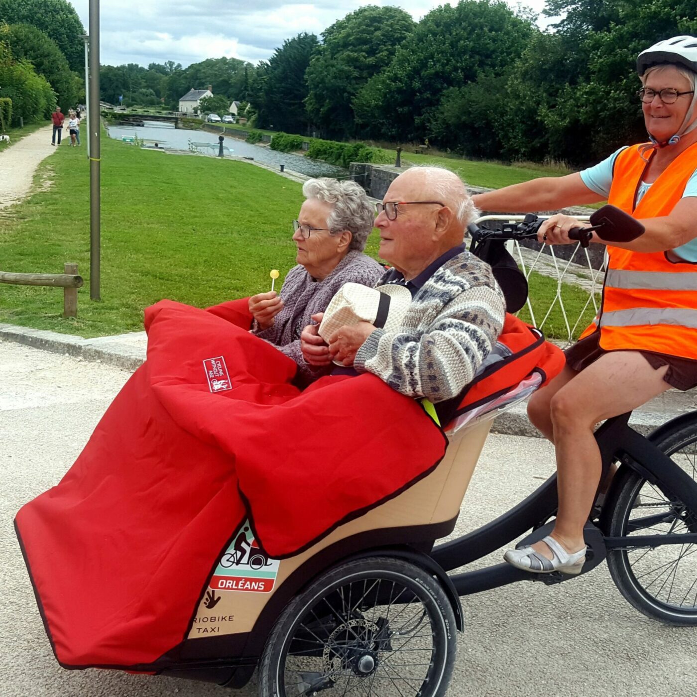 Les virées bénévoles de l'association "A vélo sans âge" dans le haut-Jura episode artwork