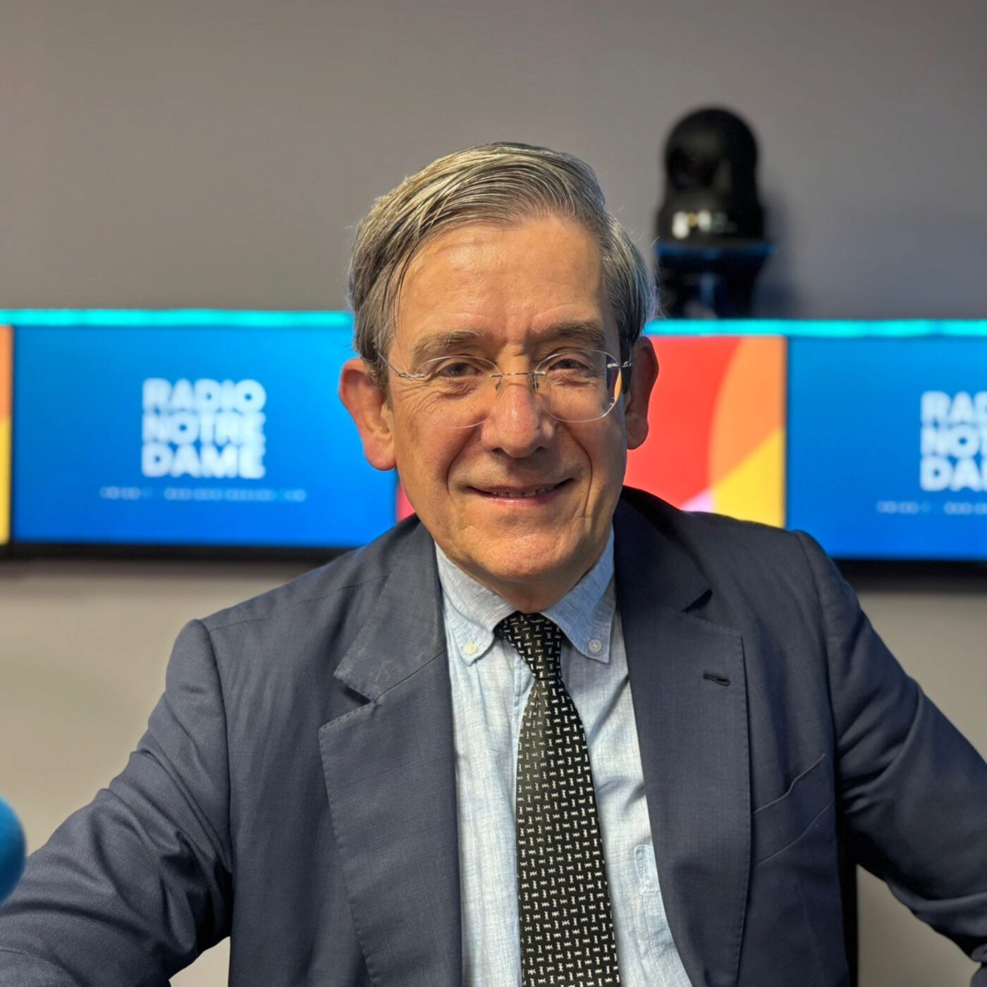  "Nous sommes le peuple qui a le plus mal géré ses finances publiques d'Europe", affirme Charles de Courson