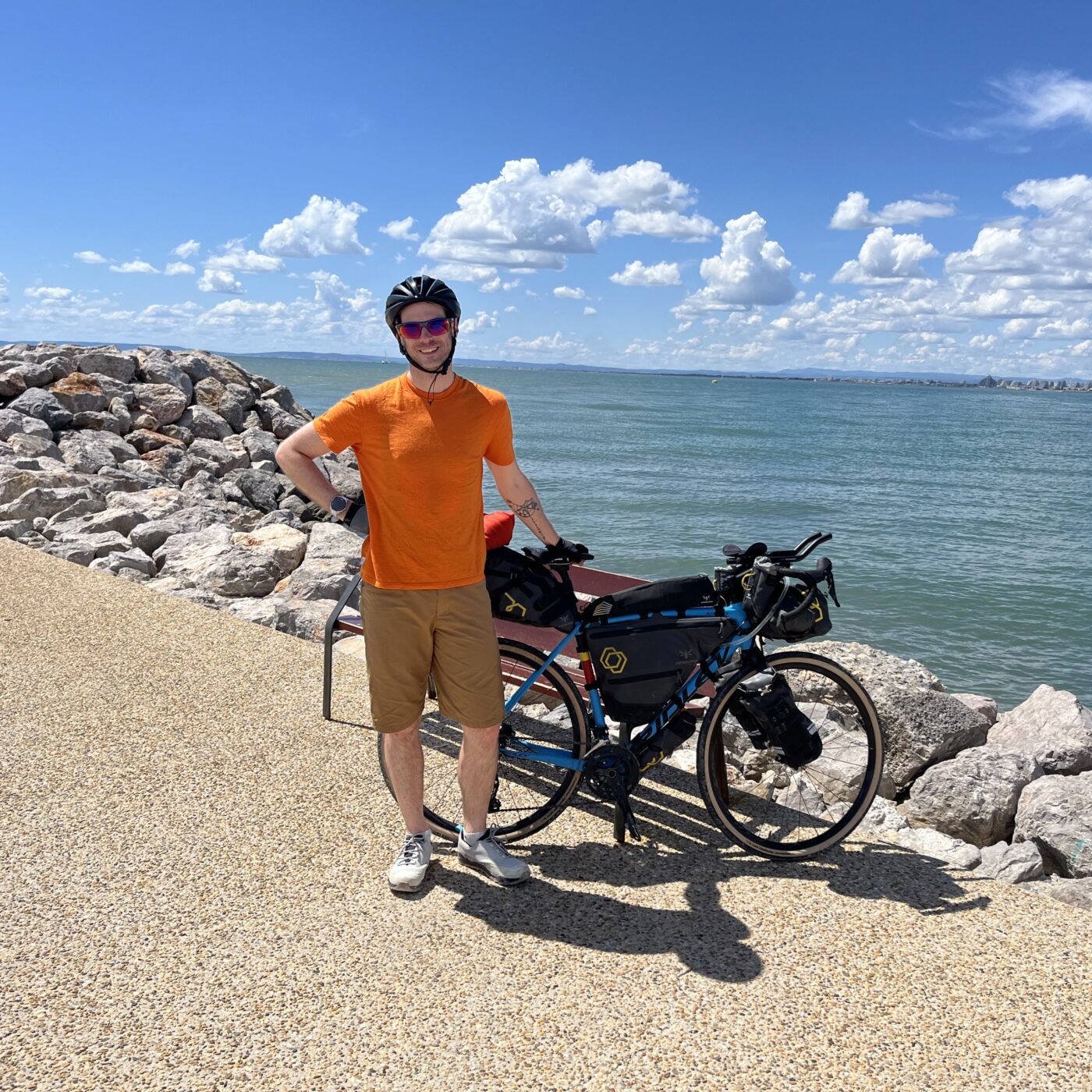 Un Loirétain va se lancer dans un voyage de 8 000 km à vélo aux États-Unis episode artwork