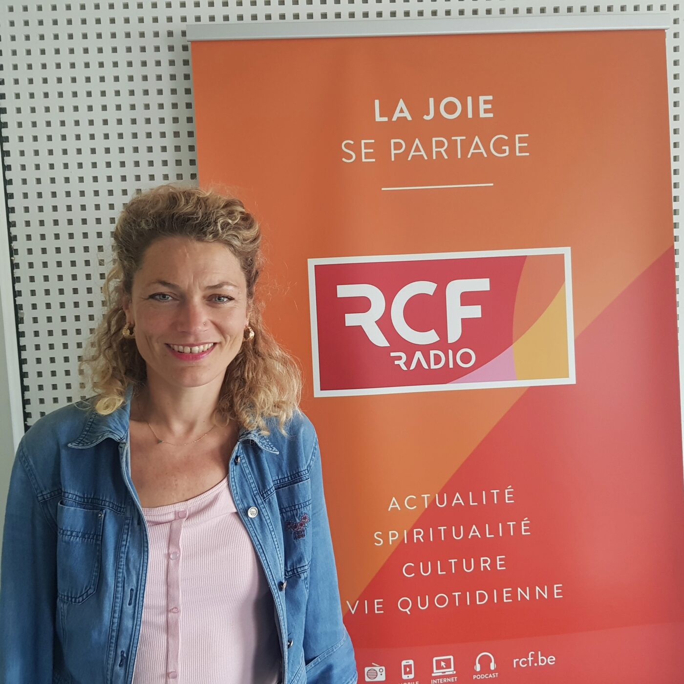 Eve Duchemin, réalisatrice du documentaire "Petit Rempart episode artwork
