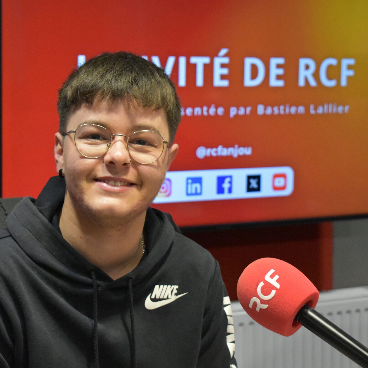 La LPO lance une campagne participative de comptage des oiseaux ce week-end episode artwork