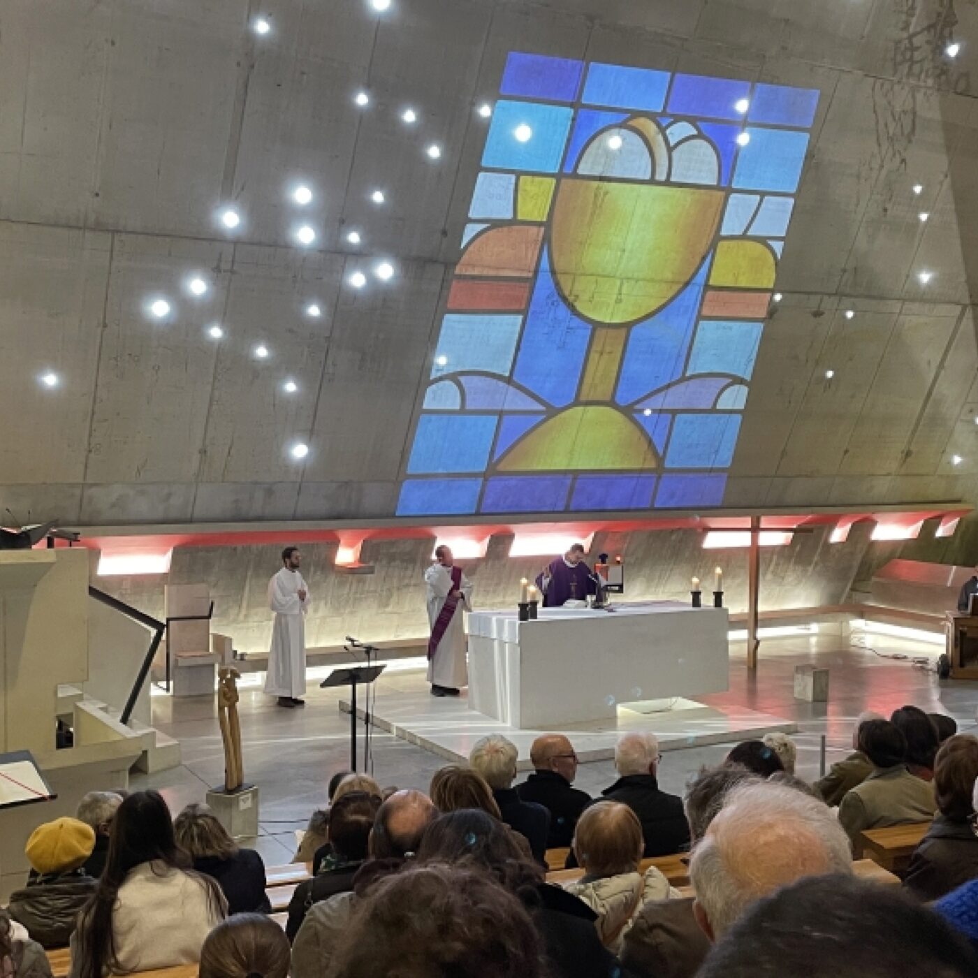 Messe d'ouverture des commémorations des Frères de Thibirine episode artwork