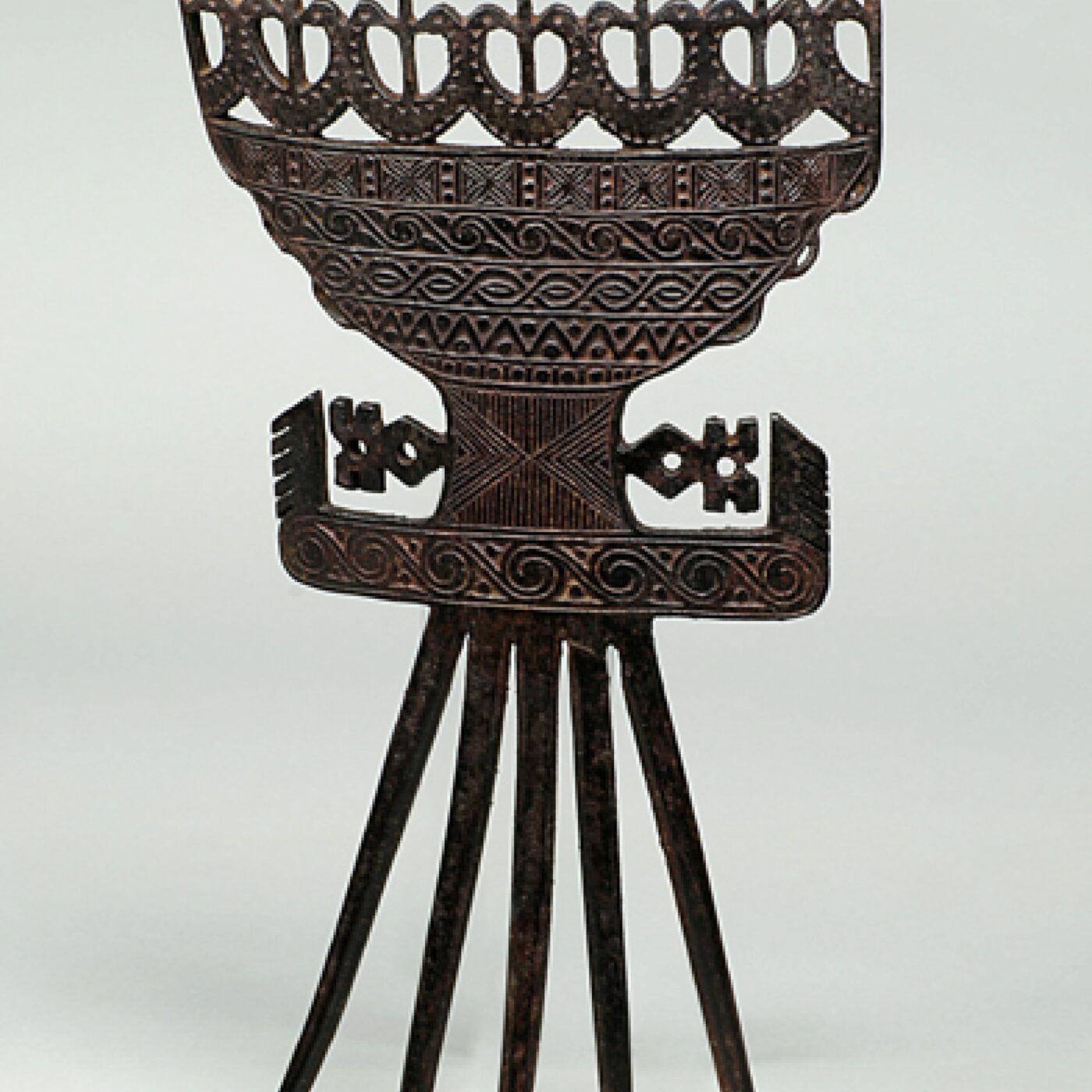 Donation de la collection Olliveaud-Touzinaud au Musée d'Angoulême episode artwork