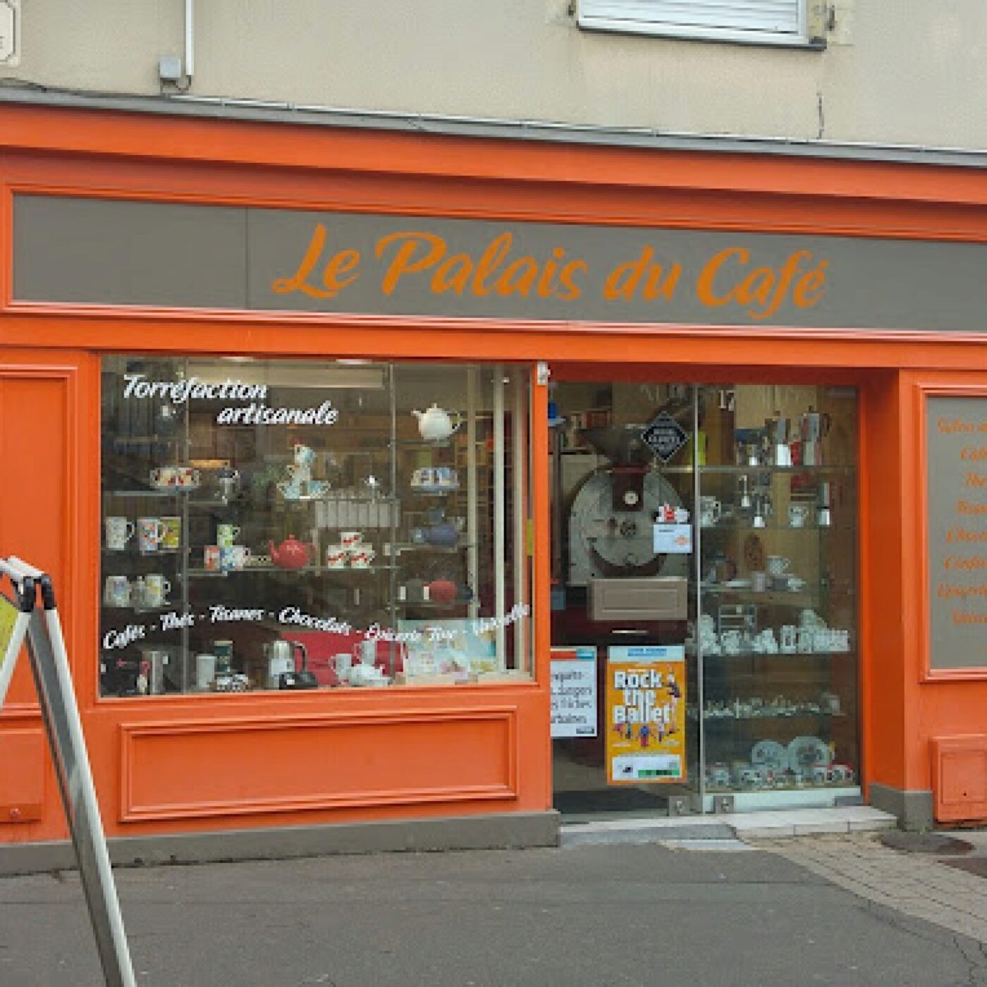 Gujee cafés Le Mans présente Déjeunette et Popotte