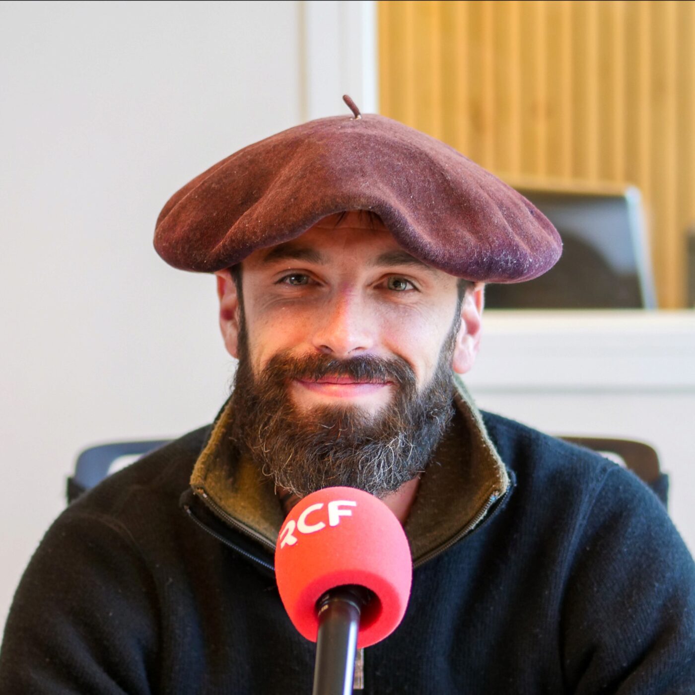 7000 kms à pied vers Jérusalem : "La marche remet l'Homme à sa juste mesure" episode artwork